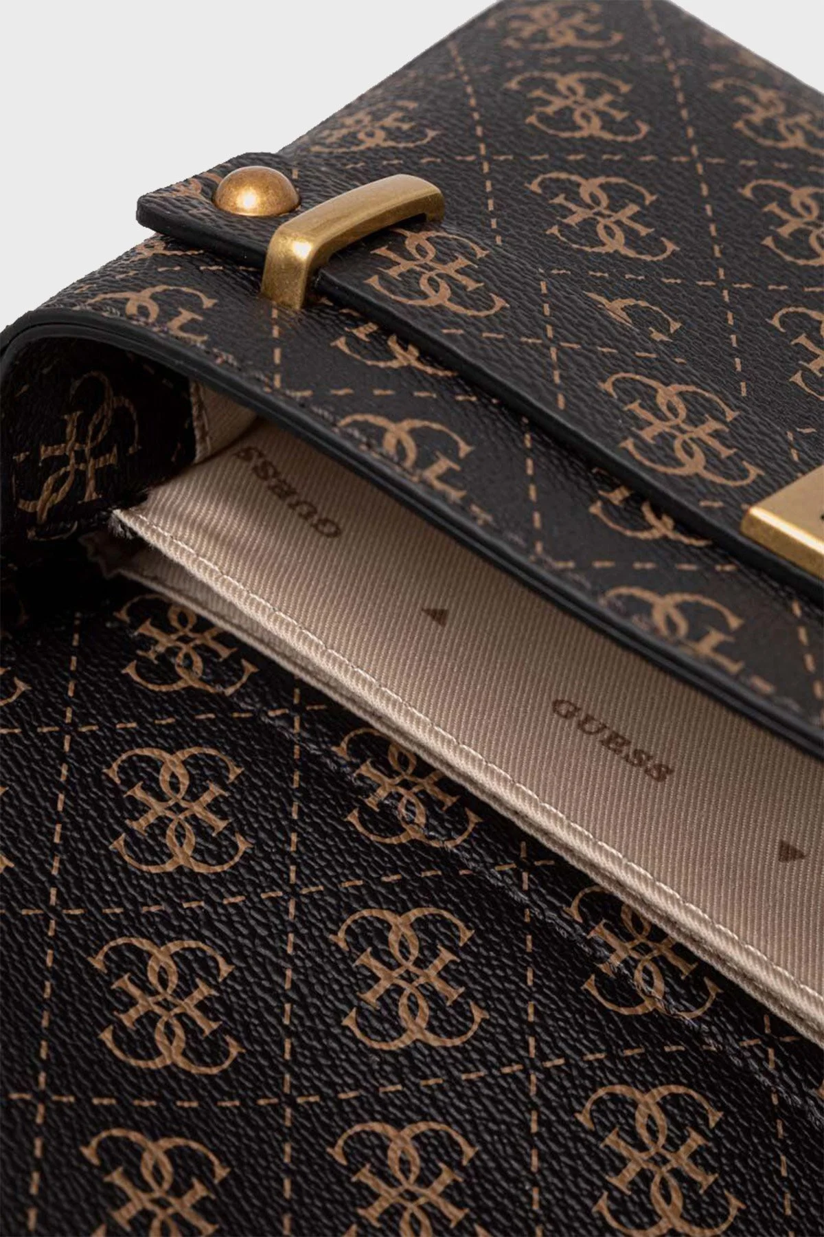 Guess Aieta Çıkarılabillir Omuz Detaylı Bayan Çanta HWQB8781130 BNL SİYAH - 6