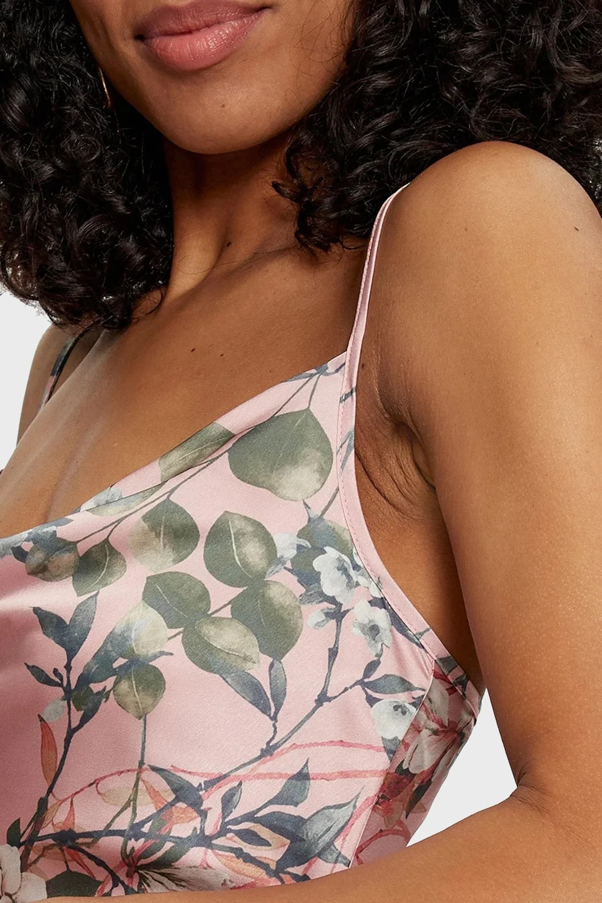 Guess Akilina Slim Fit İp Askılı Uzun Saten W3GK85WD8G2 Bayan Elbise W3GK85 WD8G2 P6BQ PEMBE - 4