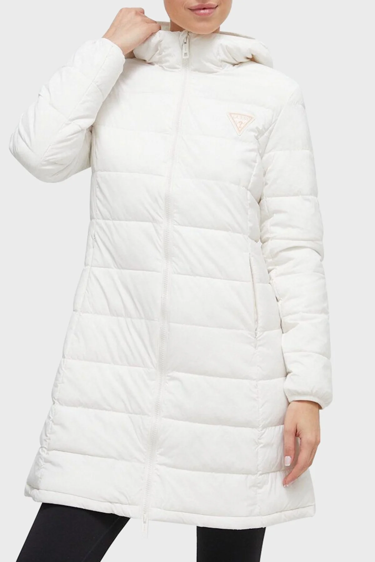 Guess Aleta Regular Fit Kapüşonlu Uzun Şişme Bayan Mont V3BL12WF3X0 G6K5 BEYAZ - 1