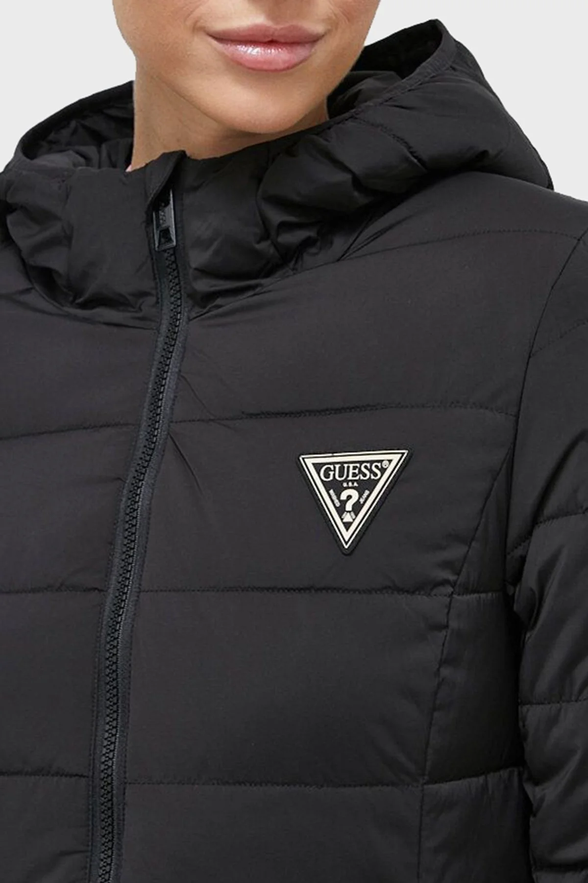 Guess Aleta Regular Fit Kapüşonlu Uzun Şişme Bayan Mont V3BL12WF3X0 JBLK SİYAH - 4