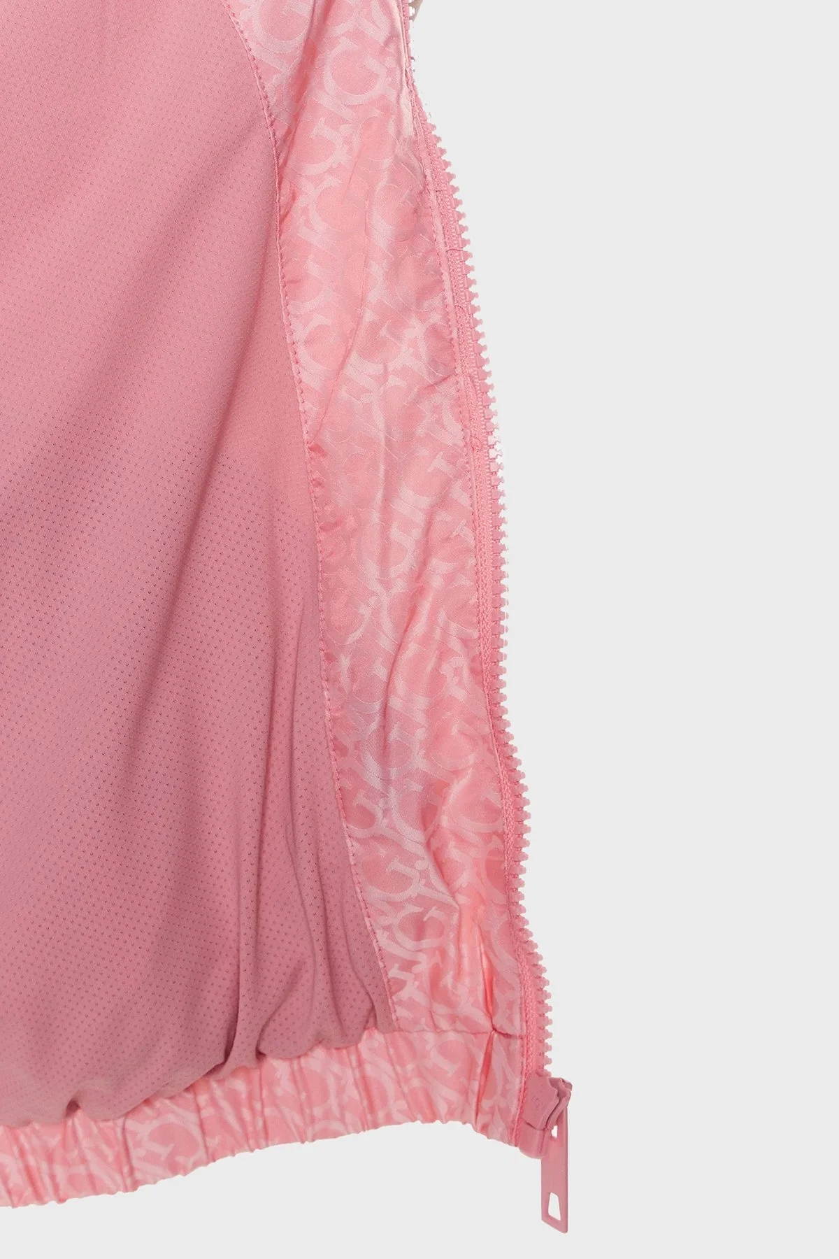 Guess Alethea Su ve Rüzgar Geçirmez Slim Fit Fermuarlı Kapüşonlu Bayan Rüzgarlık V3GL00WFAK0 P64E PEMBE - 6
