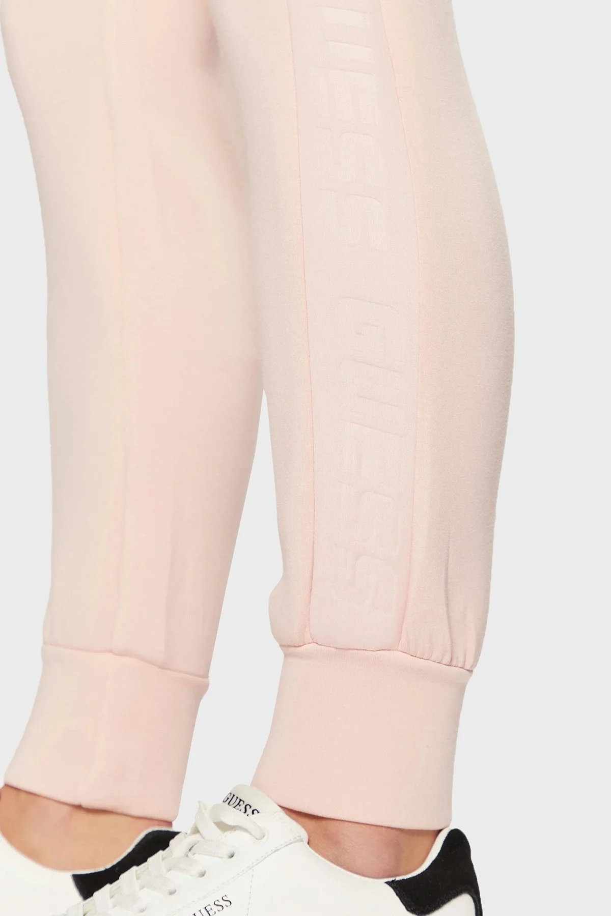 Guess Allie Regular Fit Normal Bel Ribanalı Paça Jogger V2YB18K7UW2 Bayan Pantolon V2YB18 K7UW2 G6O1 PUDRA - 10