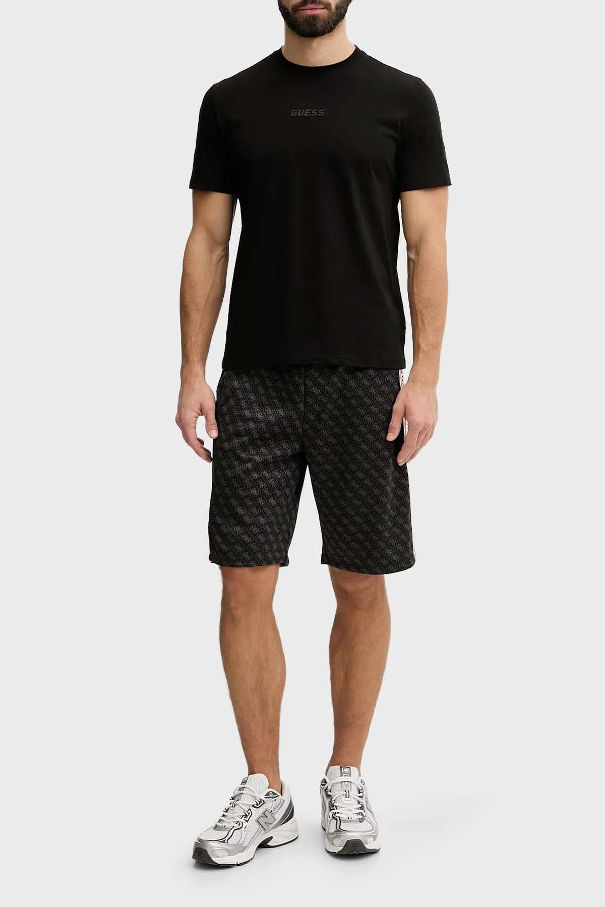 Guess Ambrogio Pamuklu Regular Fit Logolu Bisiklet Yaka Z6GI06K2847 Erkek T Shirt Z6GI06 K2847 JBLK Siyah - 2