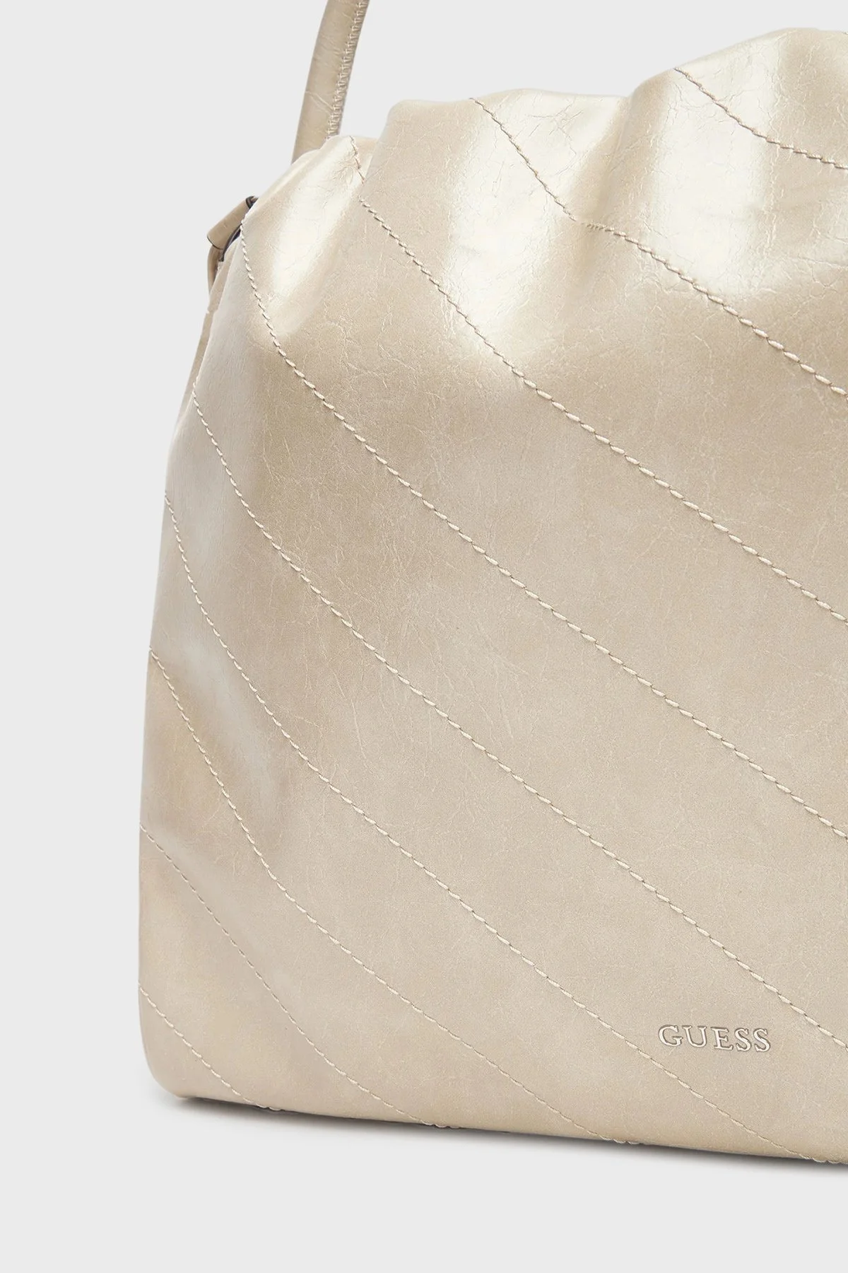 Guess Amys Jakarlı Çıkarılabilir Askılı Büzgülü Mini HWMY9659160 Bayan Çanta HWMY96 59160 SIT KREM - 5