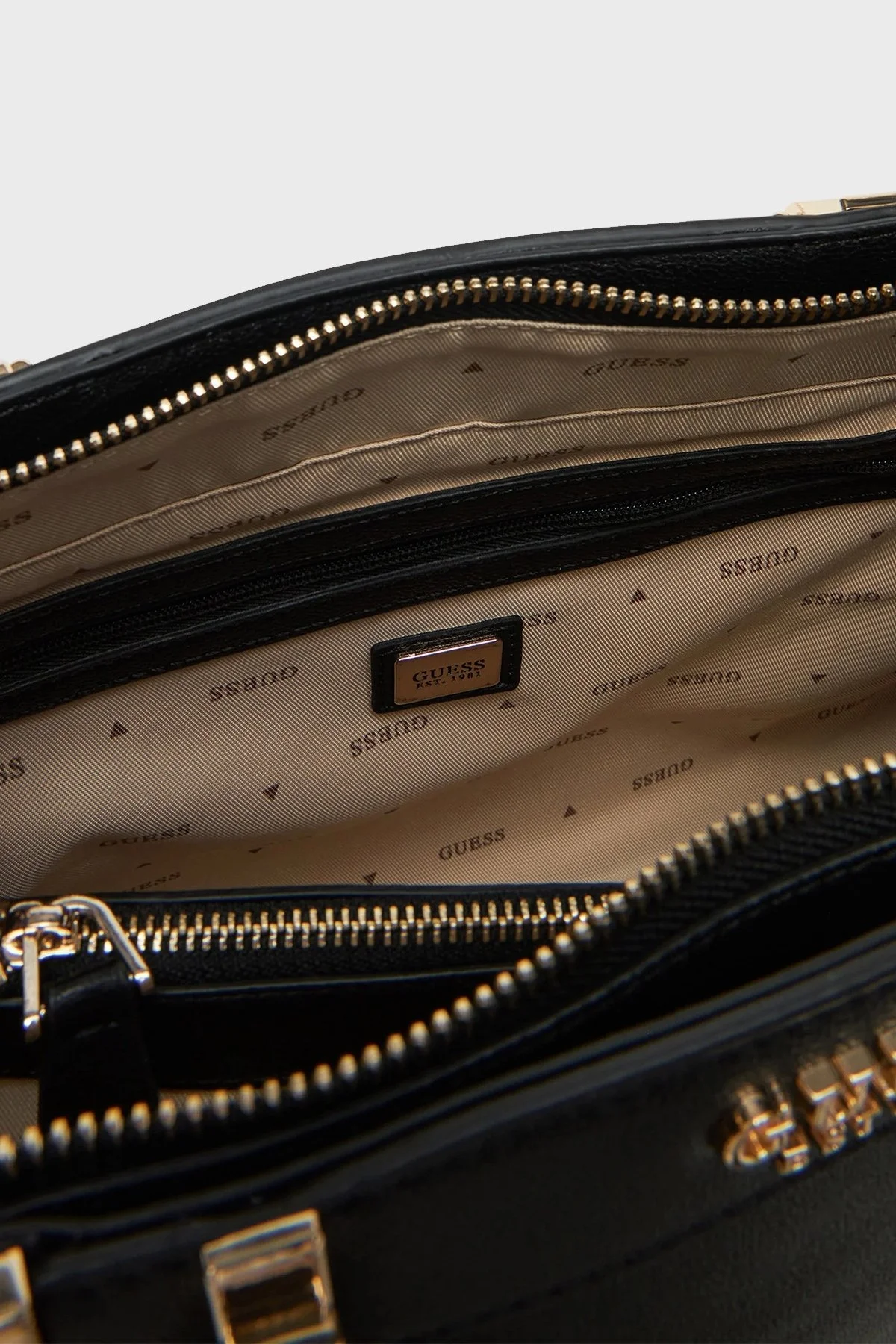 Guess Anadela Logolu Çıkarılabilir Askılı HWBG9633060 Bayan Çanta HWBG96 33060 BLA SİYAH - 7