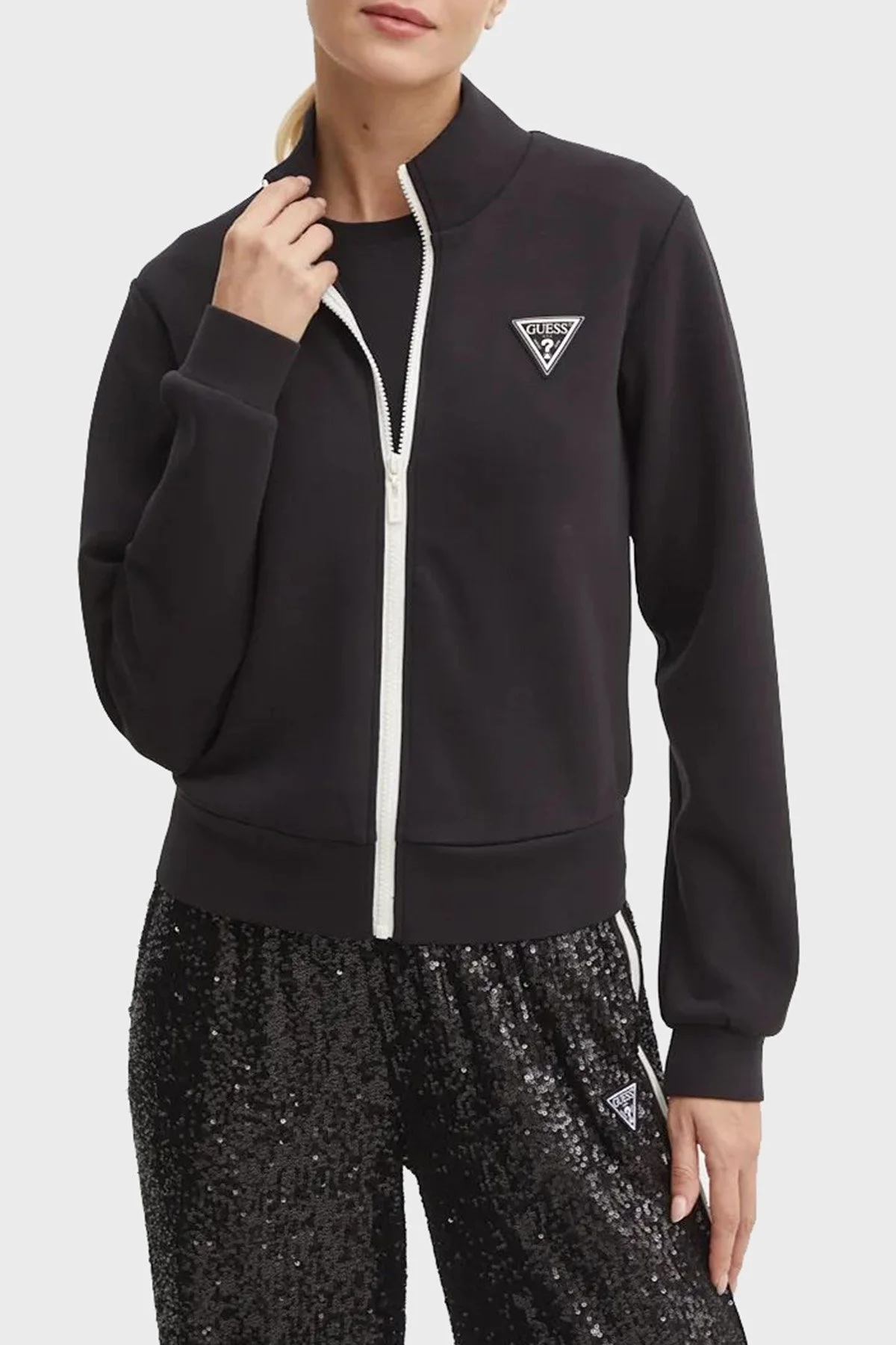 Guess Ann Full Zip Logolu Regular Fit Dik Yaka V3BQ12KBCK2 Bayan Sweat V3BQ12 KBCK2 JBLK SİYAH - 1