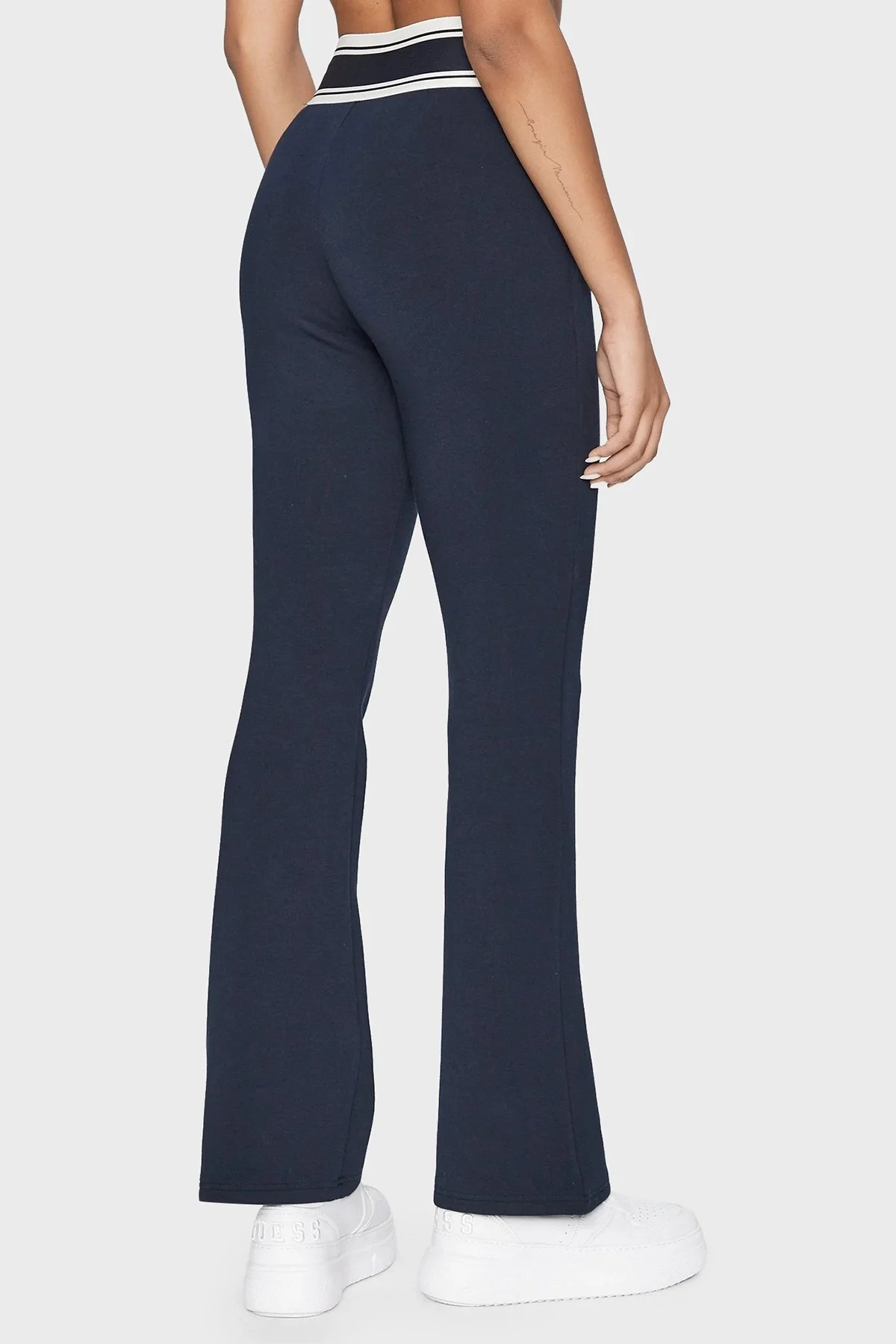 Guess Ann Scuba Yüksek Bel Flare Fit Spor Bayan Pantolon V3BB09KBCK2 A71W LACİVERT - 3