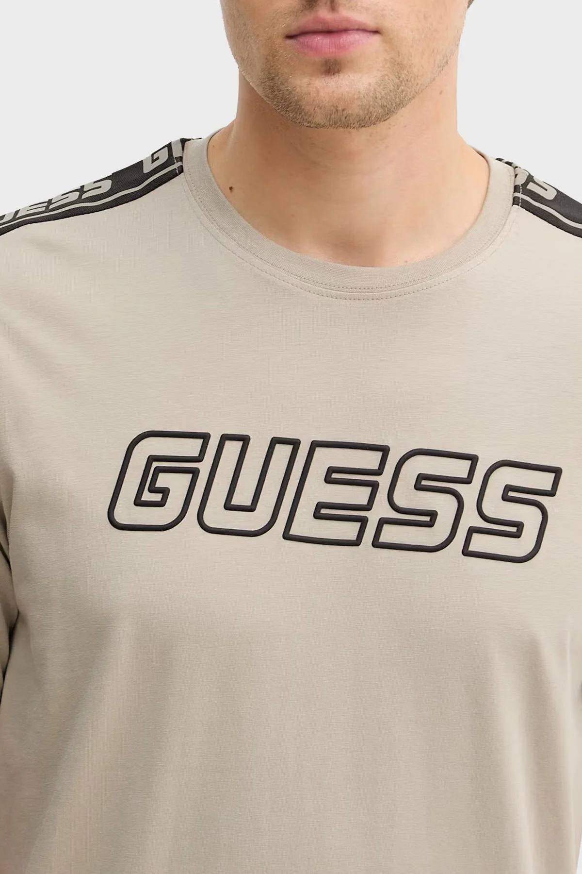 Guess Arlo Cn Pamuklu Regular Fit Logolu Bisiklet Yaka Z4GI18J1314 Erkek T Shirt Z4GI18 J1314 G1CA Bej - 4