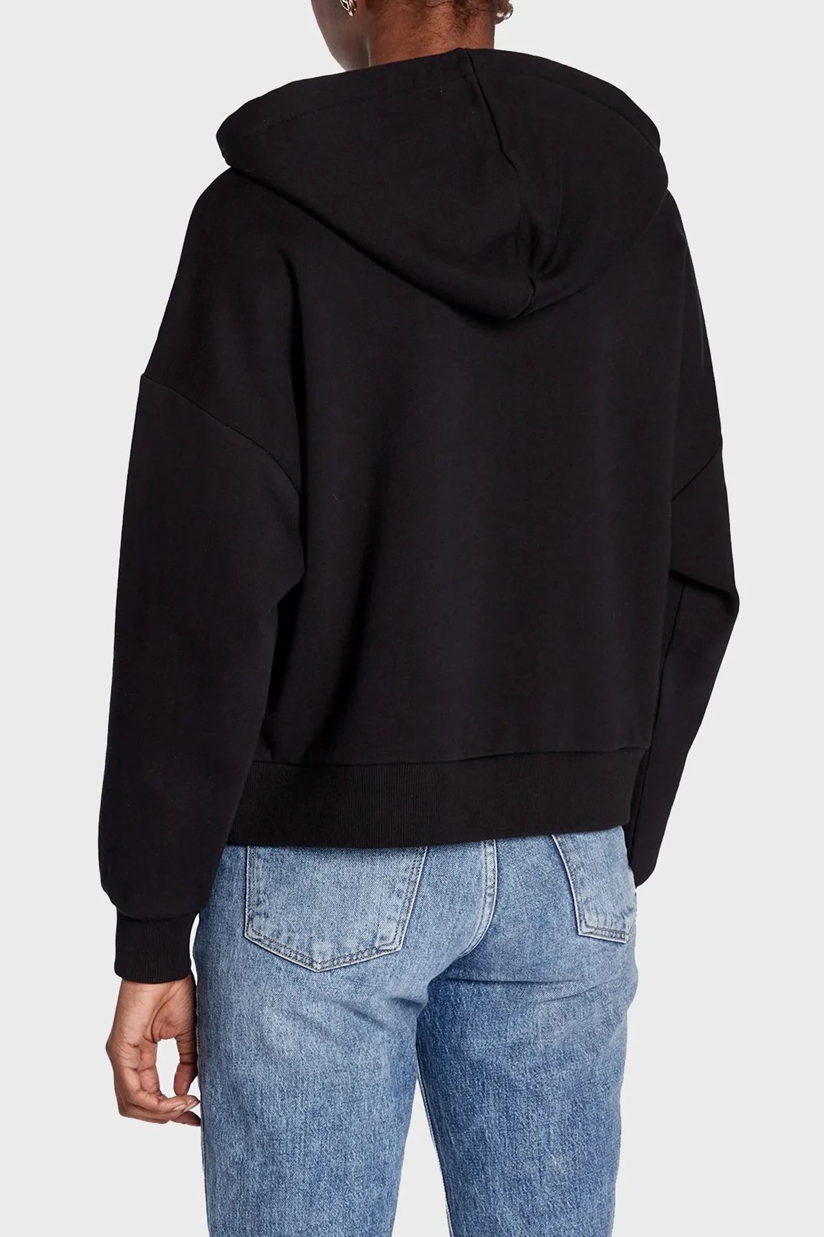 Guess Baskılı Kapüşonlu Regular Fit Pamuklu Zenovia Bayan Sweat W2BQ10K9YH1 JBLK SİYAH - 5