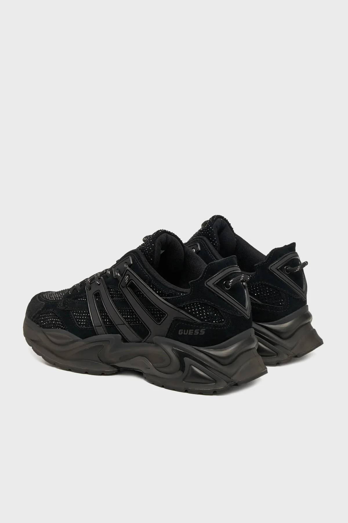 Guess Belluna Taşlı Deri Karışımlı Kalın Taban Sneaker FLPBLLSUE12 Bayan Ayakkabı FLPBLL SUE12 BLACK SİYAH - 10