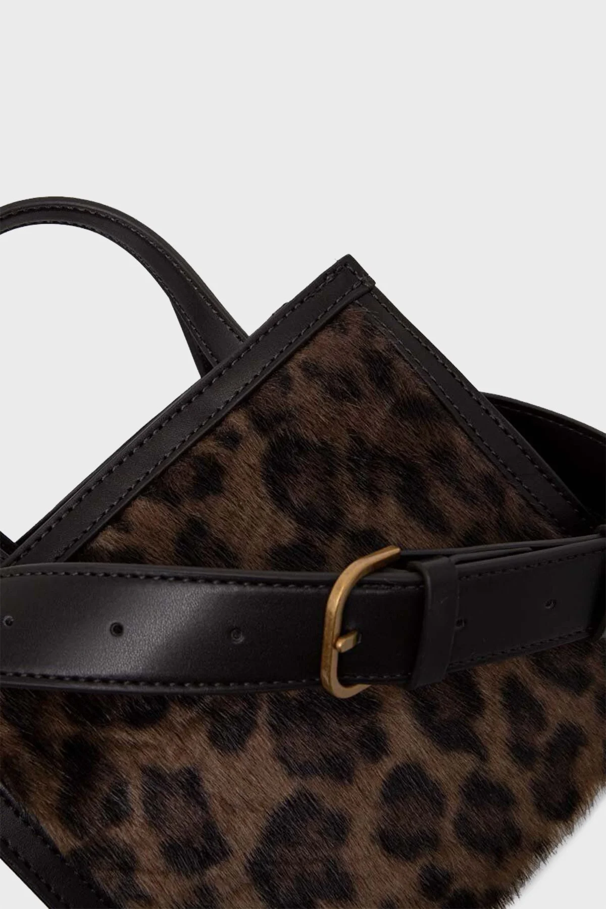 Guess Bergen Çıkarılabilir Uzatma Askılı Bayan Çanta HWWL8973770 LEO LEOPAR - 6