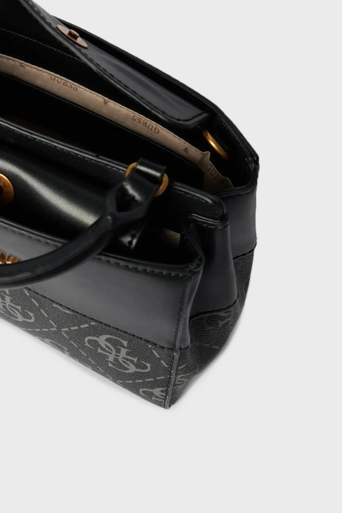 Guess Berta Logolu Çıkarılabilir Omuz Askılı Bayan Çanta HWSB8688050 CLO ANTRASİT - 3