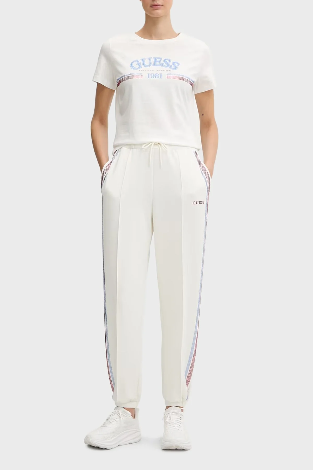 Guess Berthe Modal Karışımlı Regular Fit Lastikli Paça Jogger V6RB01KCAY2 Bayan Pantolon V6RB01 KCAY2 G018 BEYAZ - 2