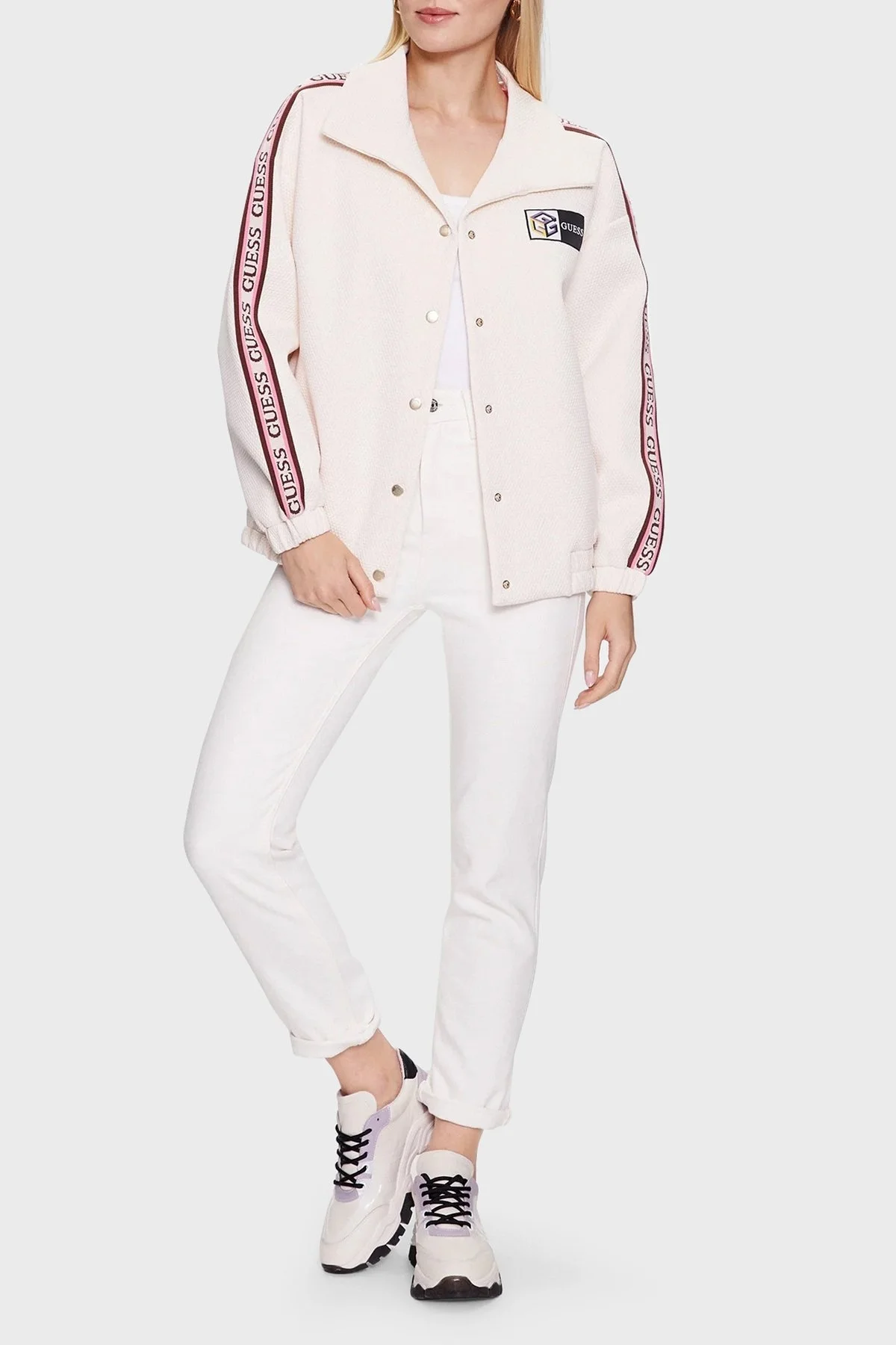 Guess Beulah Logo Şeritli Relaxed Fit Bomber Bayan Ceket V3YL01KBSK0 G65D BEJ - 3