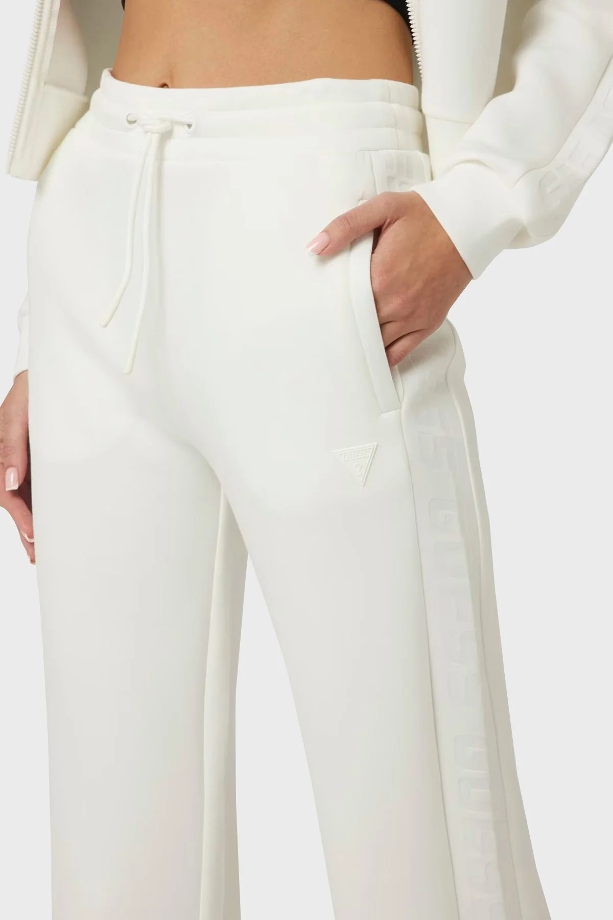 Guess Brenda Regular Fit Yüksek Bel Bol Paça Logolu V3RB21K7UW2 Bayan Pantolon V3RB21 K7UW2 G6K5 BEYAZ - 9