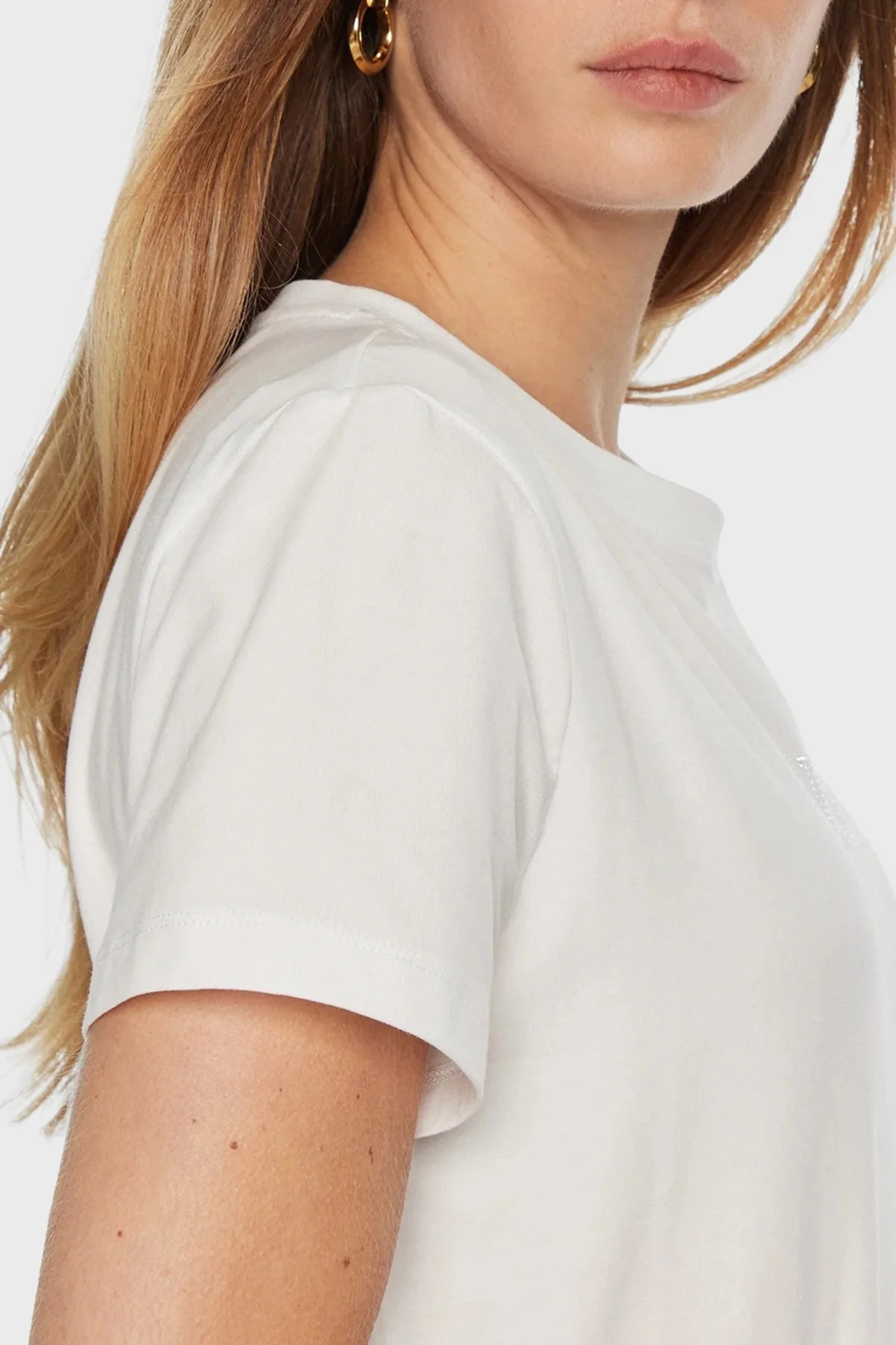 Guess Briana Pamuklu Relaxed Fit Taşlı Logolu V3BI11J1314 Bayan T Shirt V3BI11 J1314 G011 BEYAZ - 5