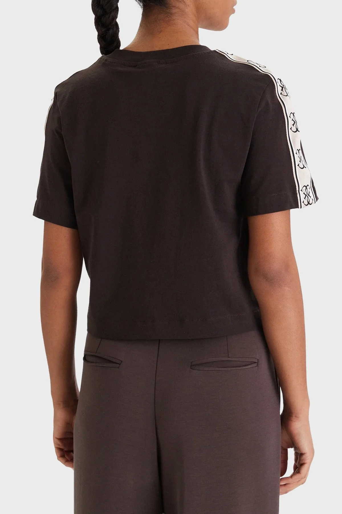 Guess Britney % 100 Pamuk Logo Bantlı Bisiklet Yaka V3RI08I3Z14 Kadın T Shirt V3RI08 I3Z14 G1EA Kahve - 3
