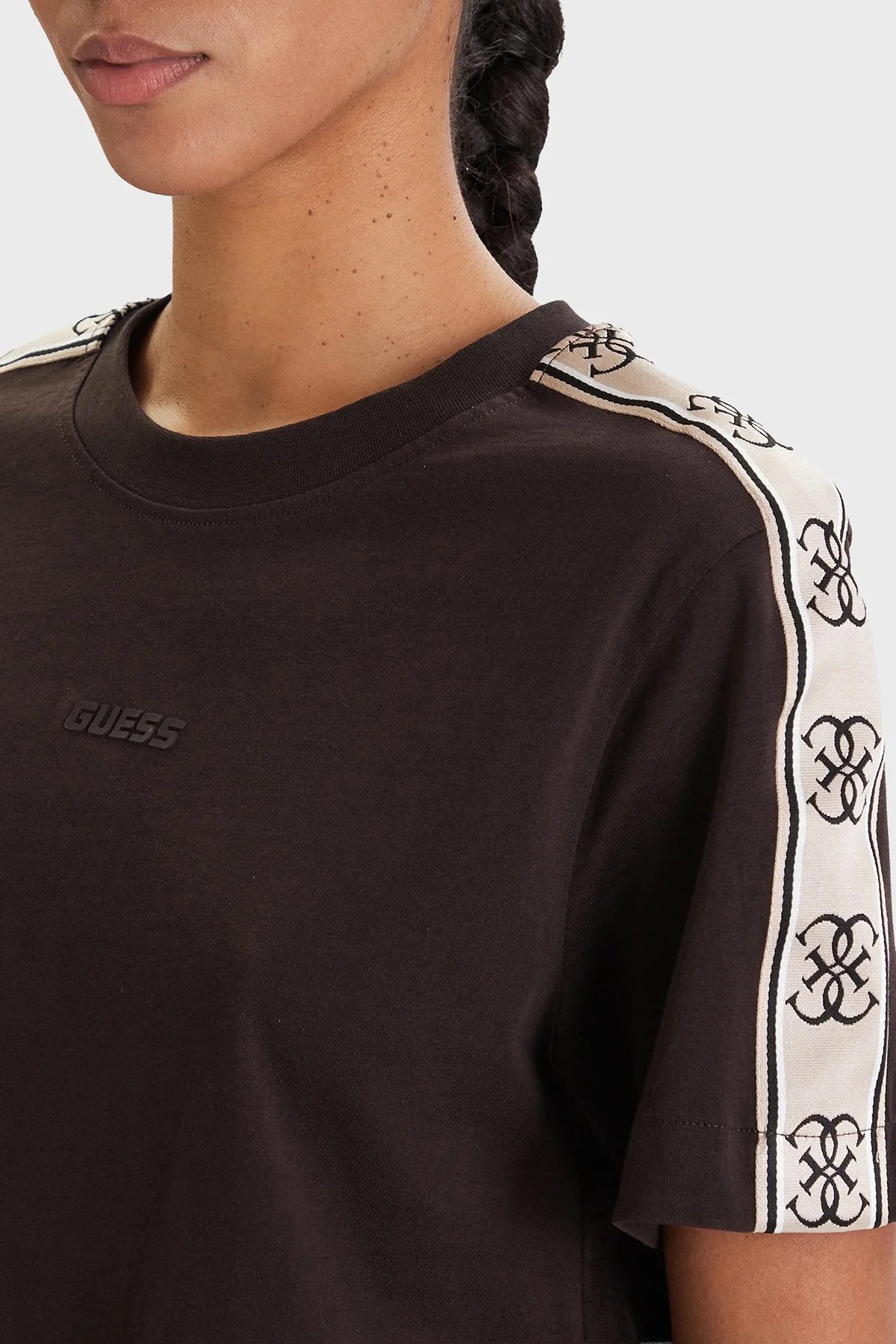 Guess Britney % 100 Pamuk Logo Bantlı Bisiklet Yaka V3RI08I3Z14 Kadın T Shirt V3RI08 I3Z14 G1EA Kahve - 4