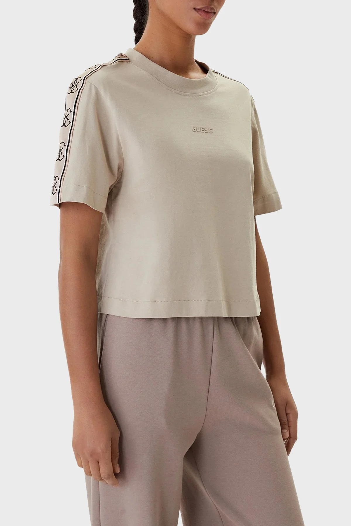 Guess Britney Pamuklu Boxy Fit Bisiklet Yaka V3RI08I3Z14 Bayan T Shirt V3RI08 I3Z14 G1CA BEJ - 1