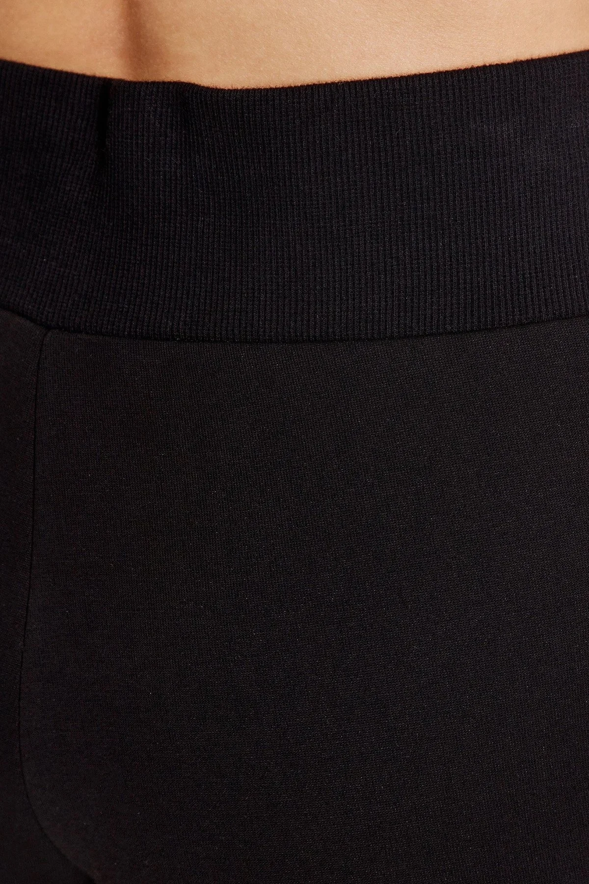 Guess Britney Pamuklu Regular Fit Cepli Jogger V2YB15KB3P2 Bayan Pantolon V2YB15KB3P2 JBLK SİYAH - 11