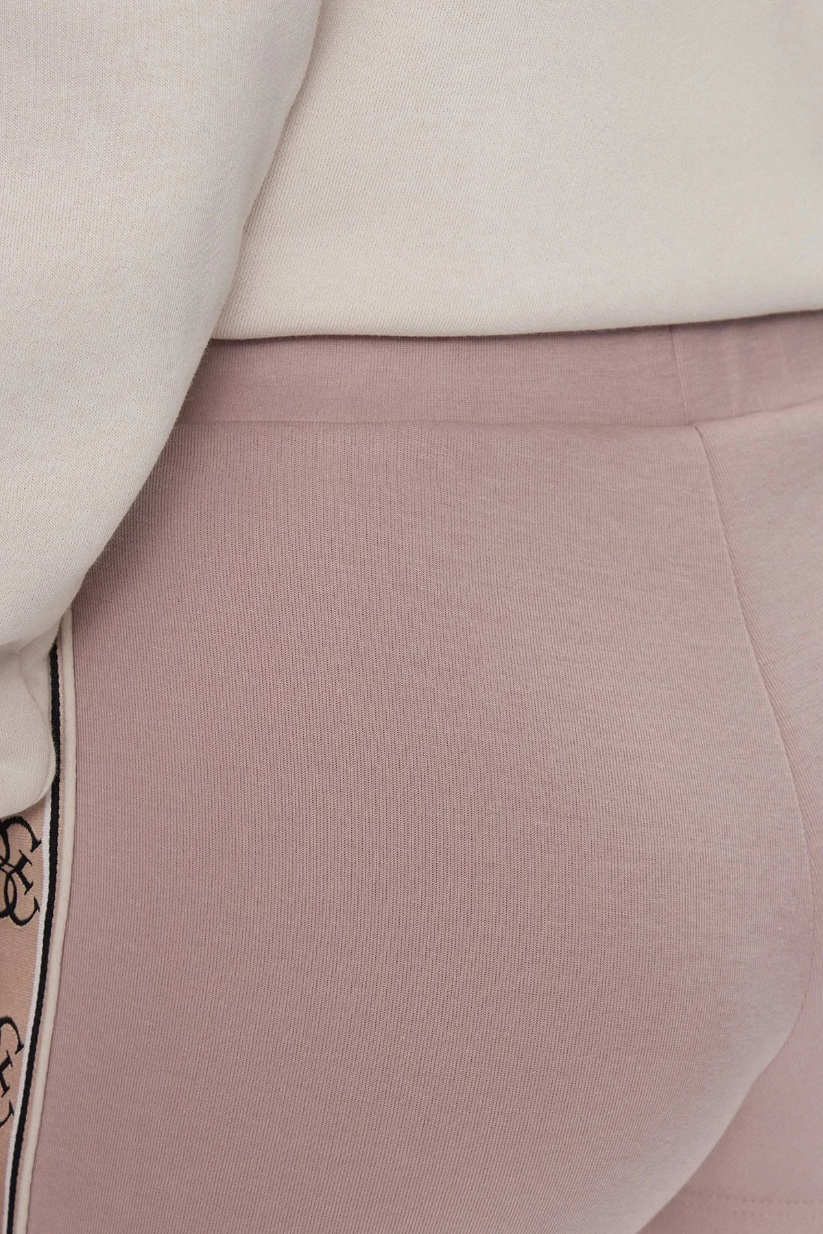 Guess Britney Pamuklu Relaxed Fit Cepli V3GD13KB3P2 Bayan Short V3GD13 KB3P2 G4Q9 BEJ - 10