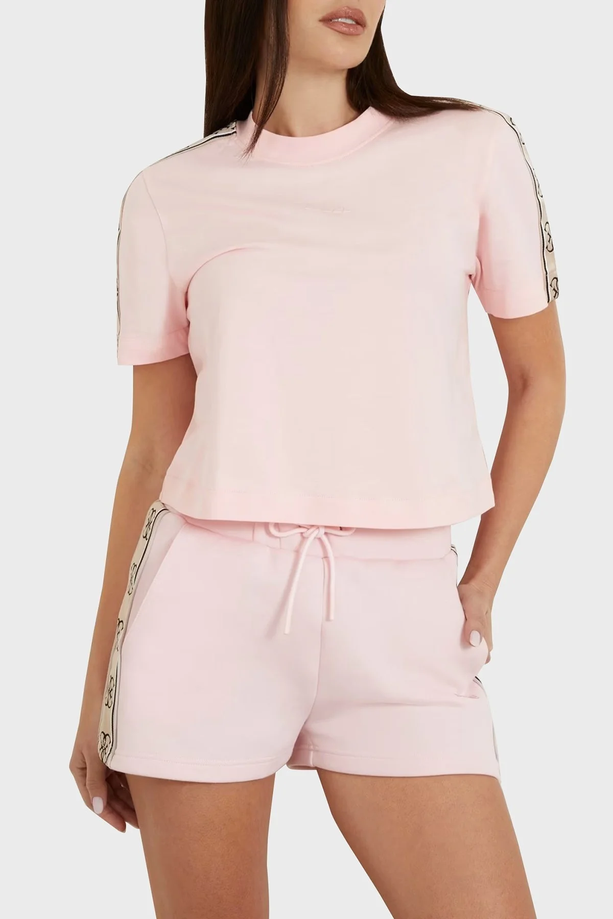 Guess Britney Pamuklu Relaxed Fit V3RI08I3Z14 Bayan T Shirt V3RI08 I3Z14 G615 PUDRA - 1