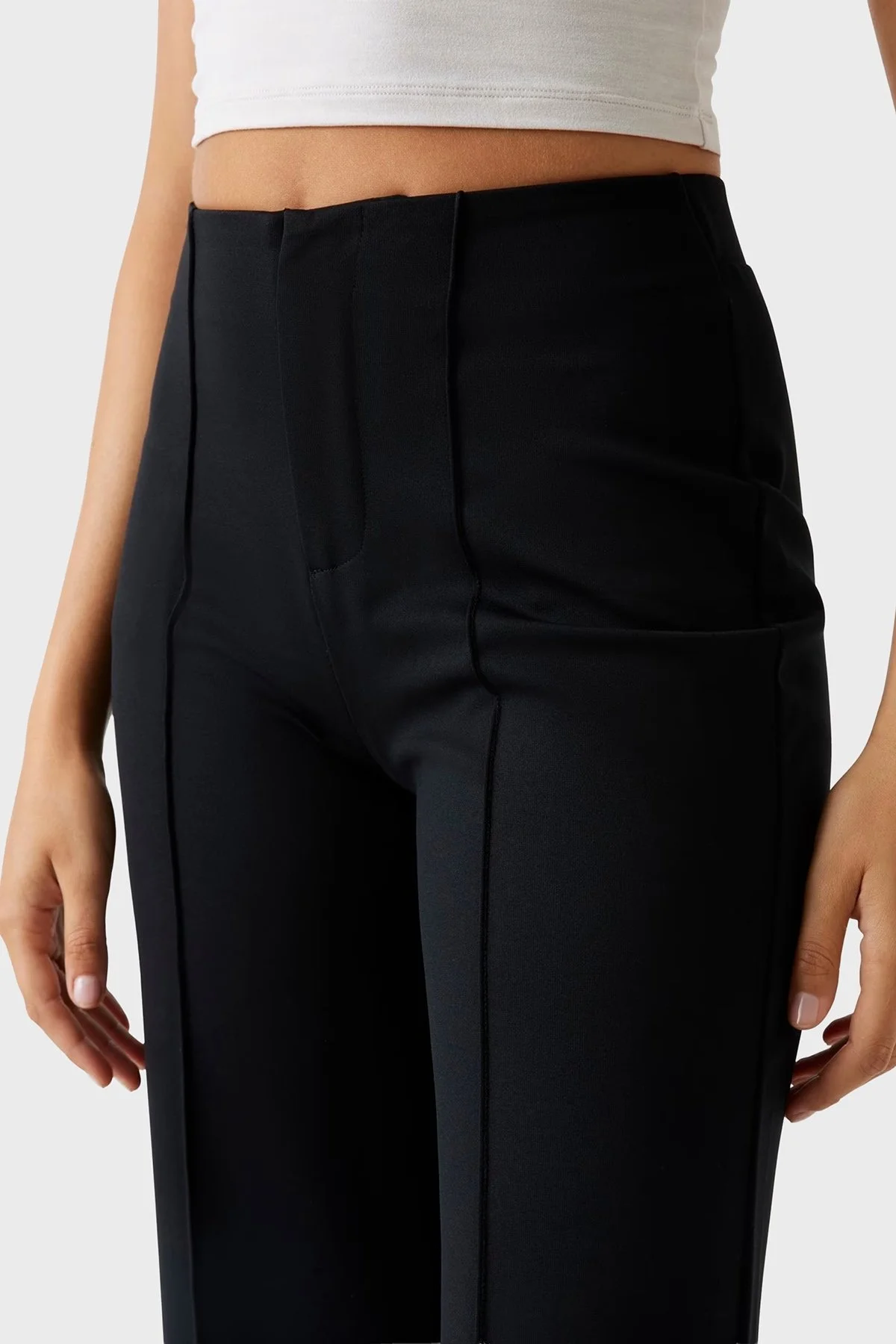 Guess Carla Çimalı Regular Fit Yüksek Bel Jogger V5YB11KCX42 Bayan Pantolon V5YB11 KCX42 JBLK SİYAH - 4