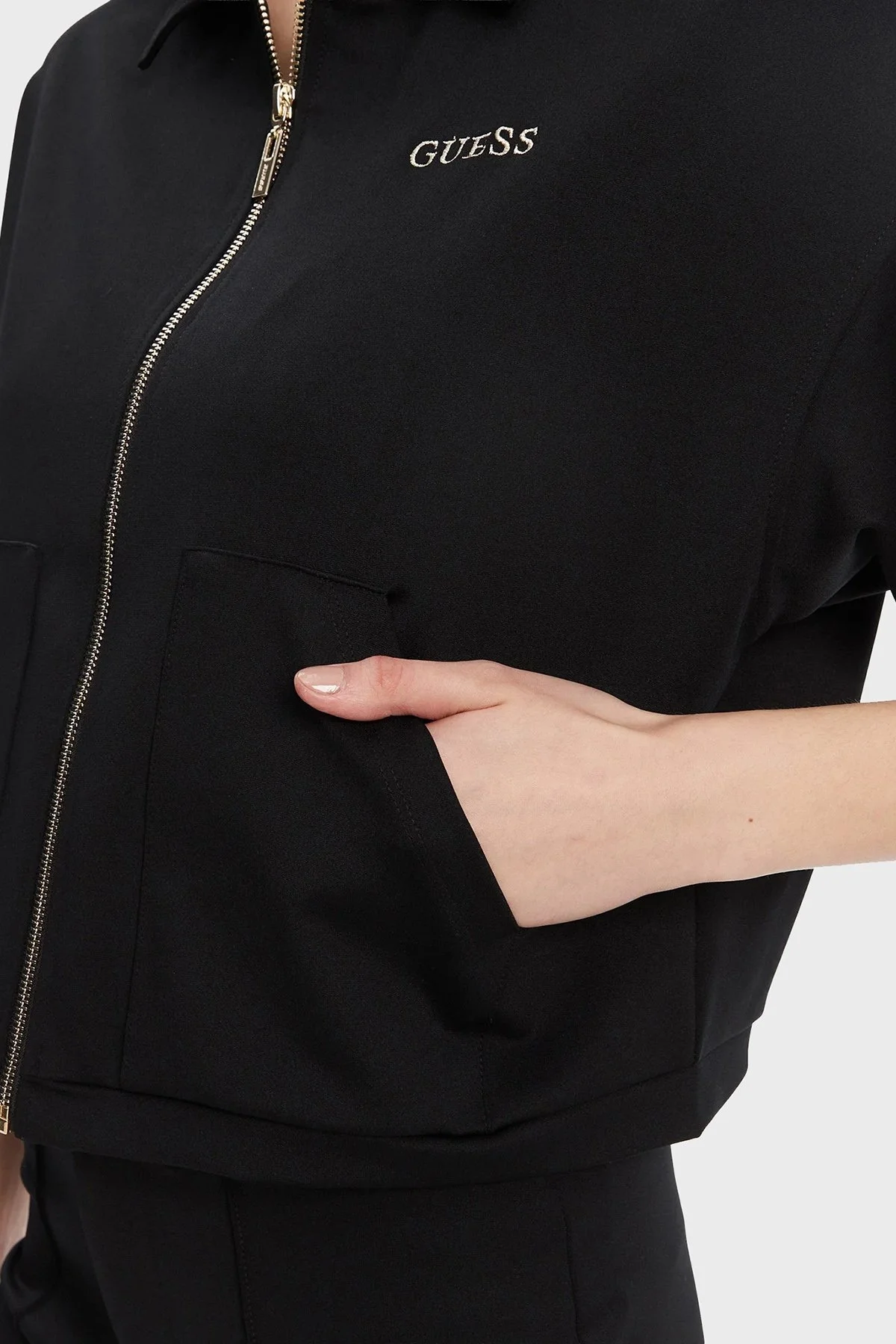 Guess Carla Logolu Regular Fit Klasik Yaka Crop V5YL08KCX42 Bayan Ceket V5YL08 KCX42 JBLK SİYAH - 5