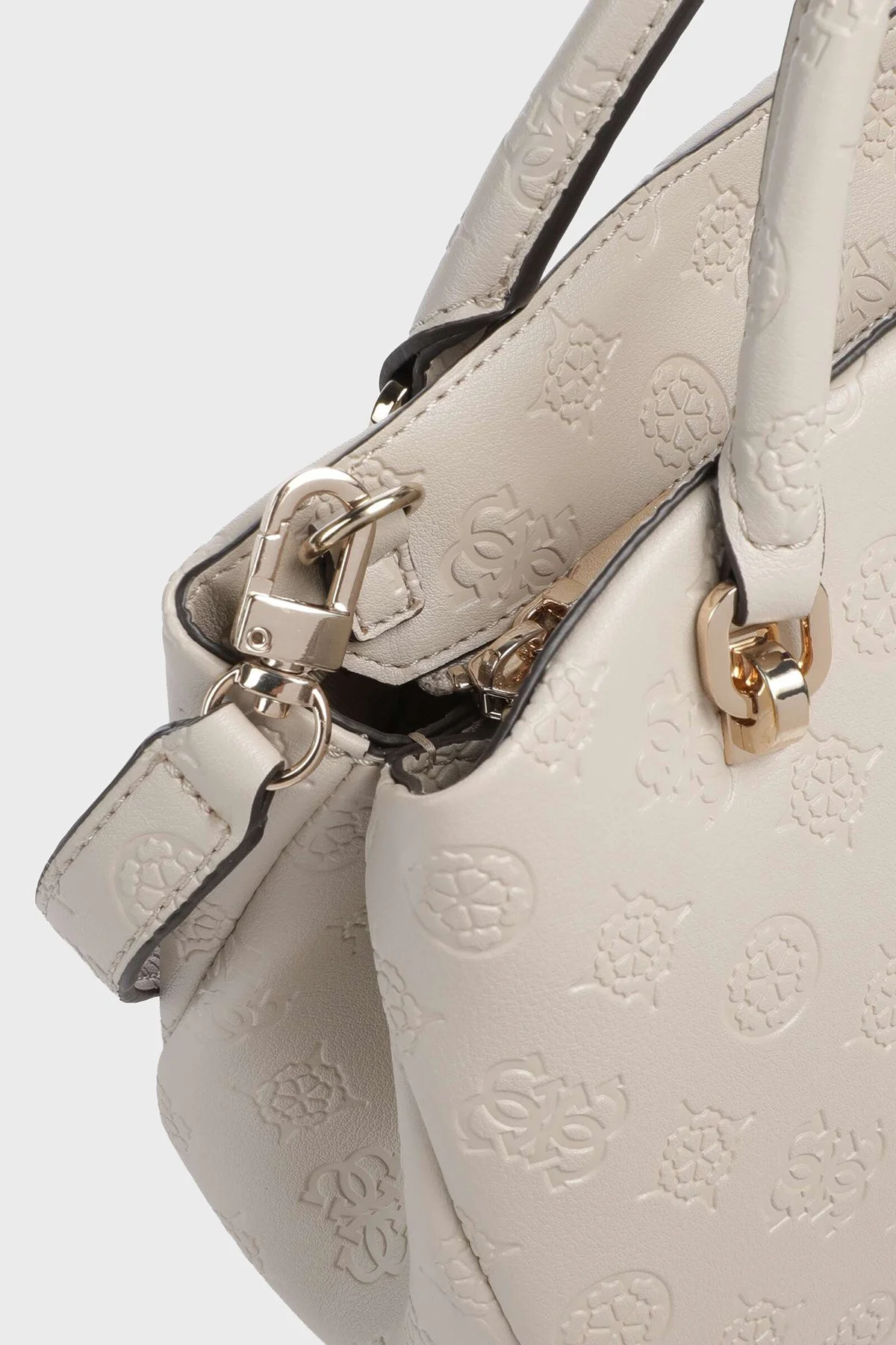 Guess Carmella Logolu Çıkarılabilir Askılı HWPD2225050 Kadın Çanta HWPD22 25050 BNN Krem - 3