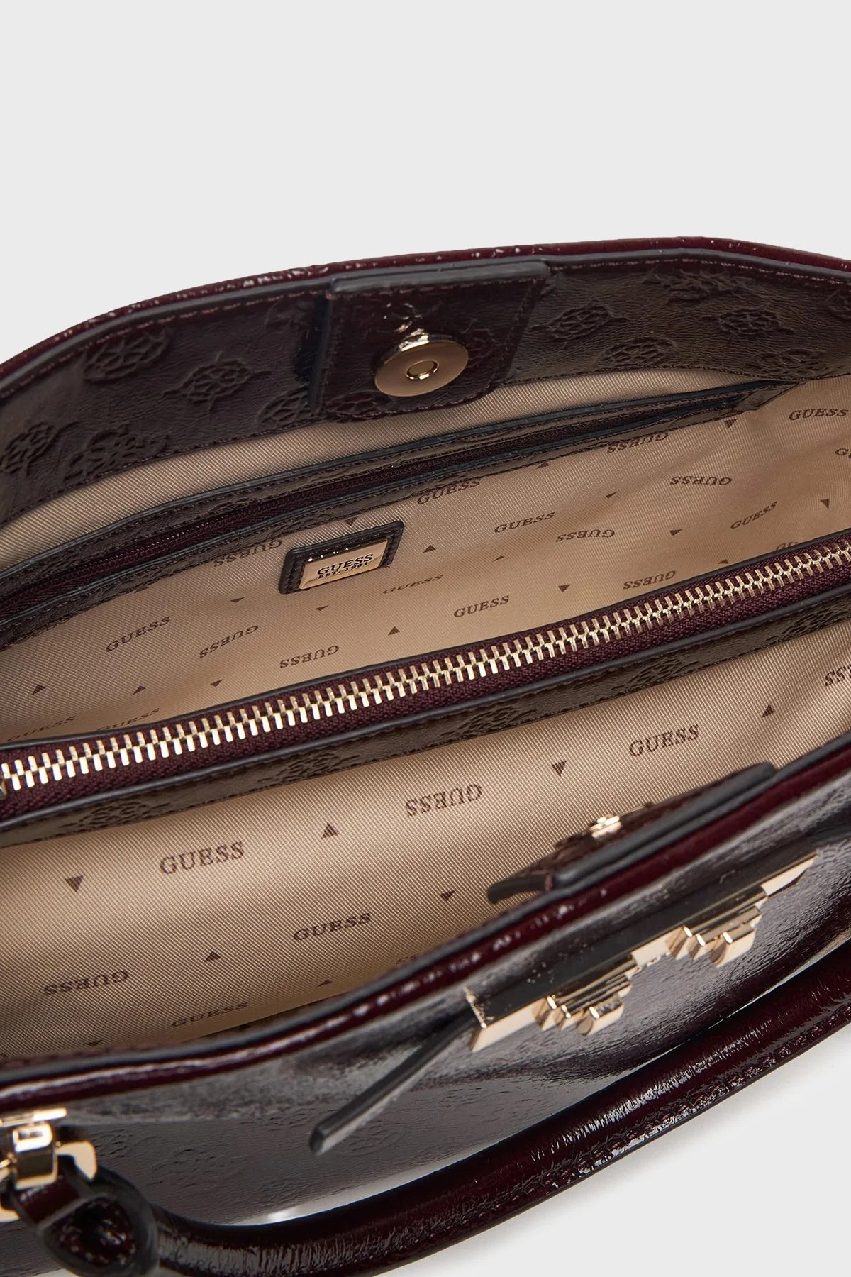 Guess Carmella Logolu Çıkarılabilir Askılı HWPT2225050 Kadın Çanta HWPT22 25050 BDL Bordo - 5