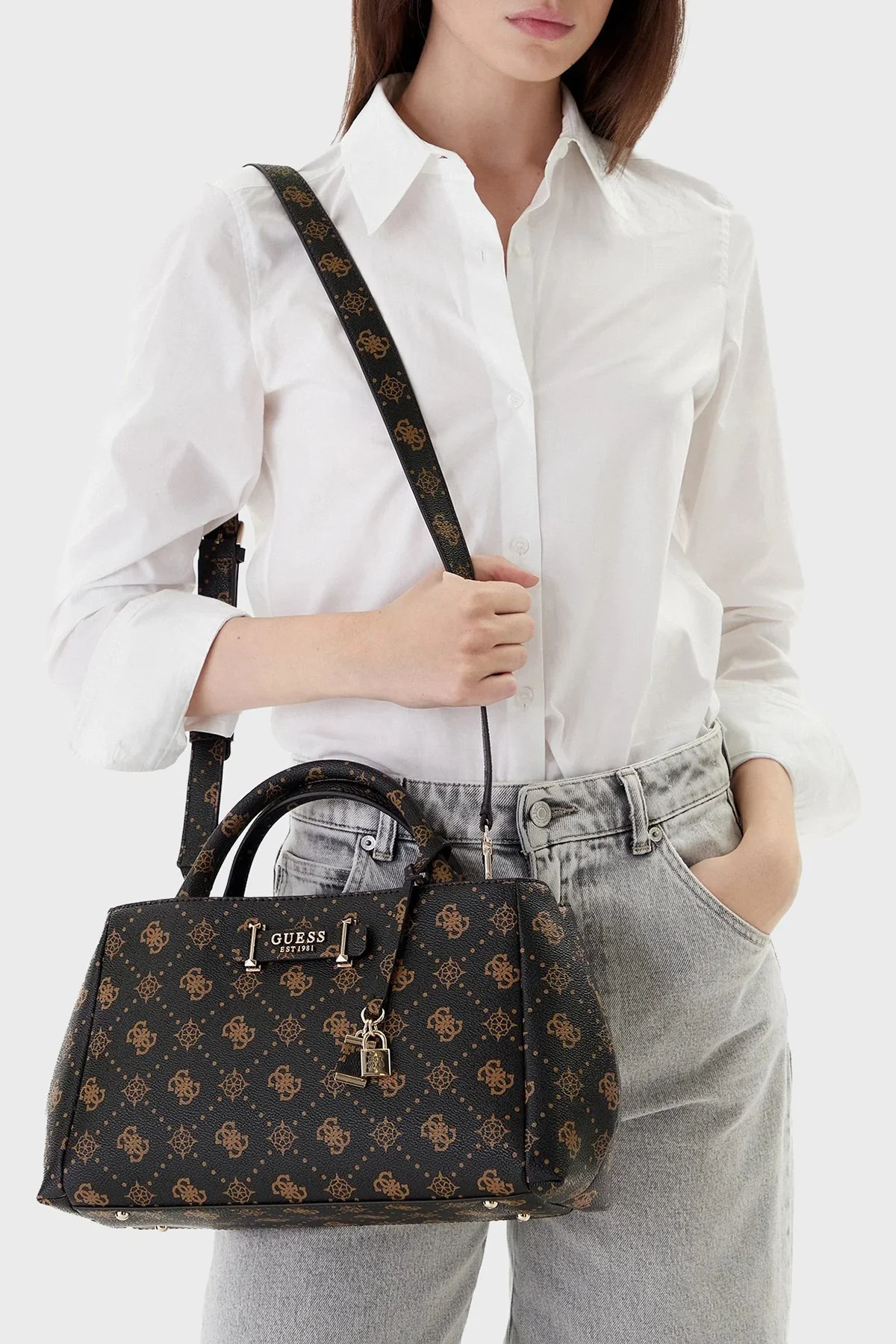 Guess Carrie Logo Çıkarılabilir Askılı HWGP9898060 Bayan Çanta HWGP98 98060 ESL KAHVE - 2