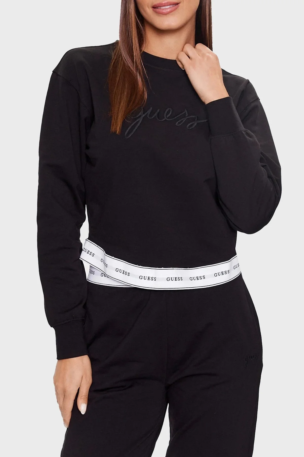 Guess Carrie Streç Pamuklu Bisiklet Yaka Regular Fit Crop O3YQ01KBS91 Bayan Sweat O3YQ01 KBS91 JBLK SİYAH - 1