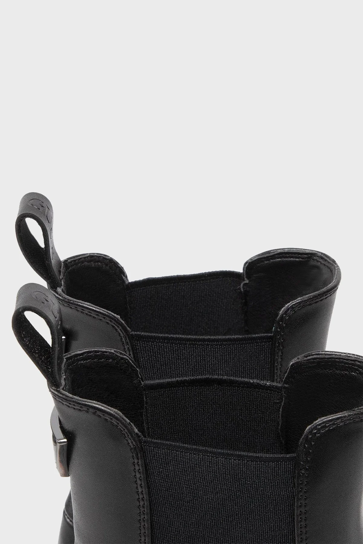 Guess Charlotte Kalın Tabanlı Chelsea Bayan Bot FL8CHT ELE10 BLKPI SİYAH-PUDRA - 4