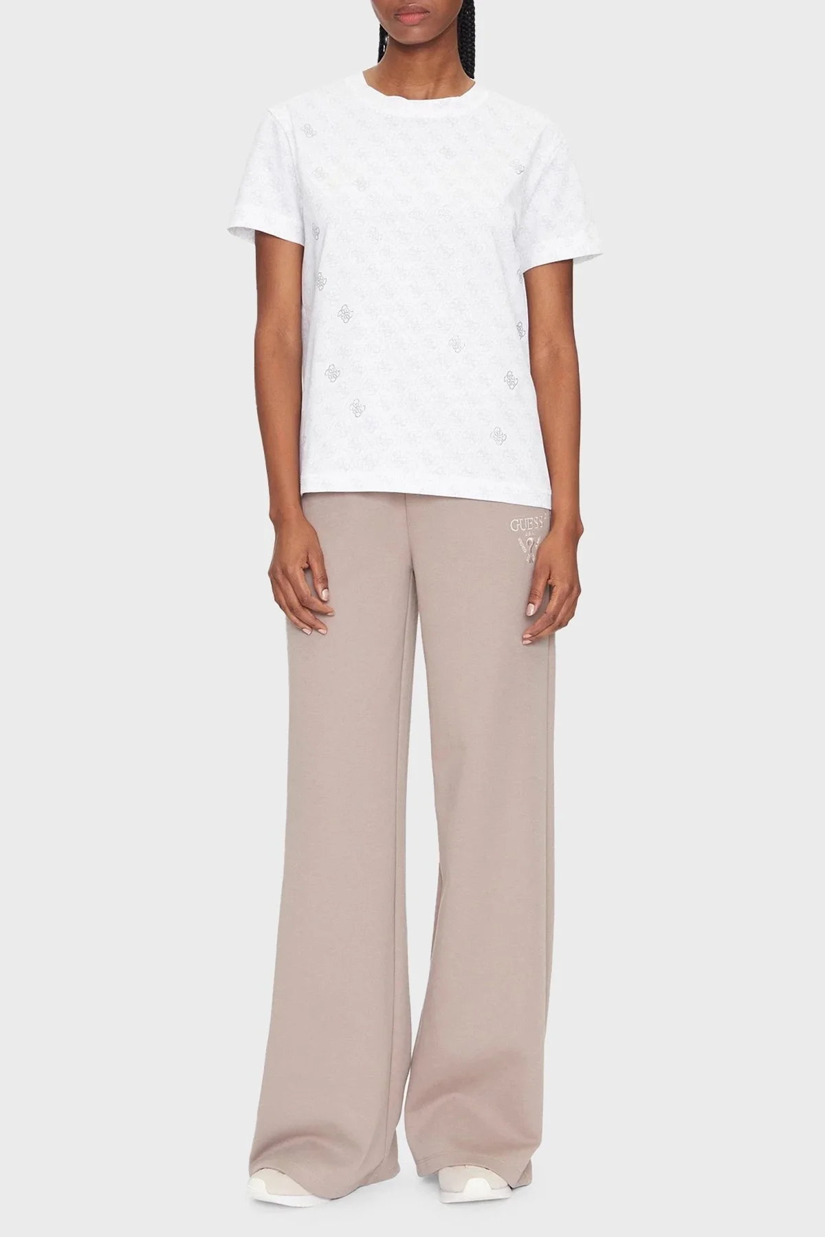 Guess Chrysanta Tamamı 4G Logolu Pamuklu Regular Fit V5GI16I3Z14 Bayan T Shirt V5GI16 I3Z14 P0JE BEYAZ - 7
