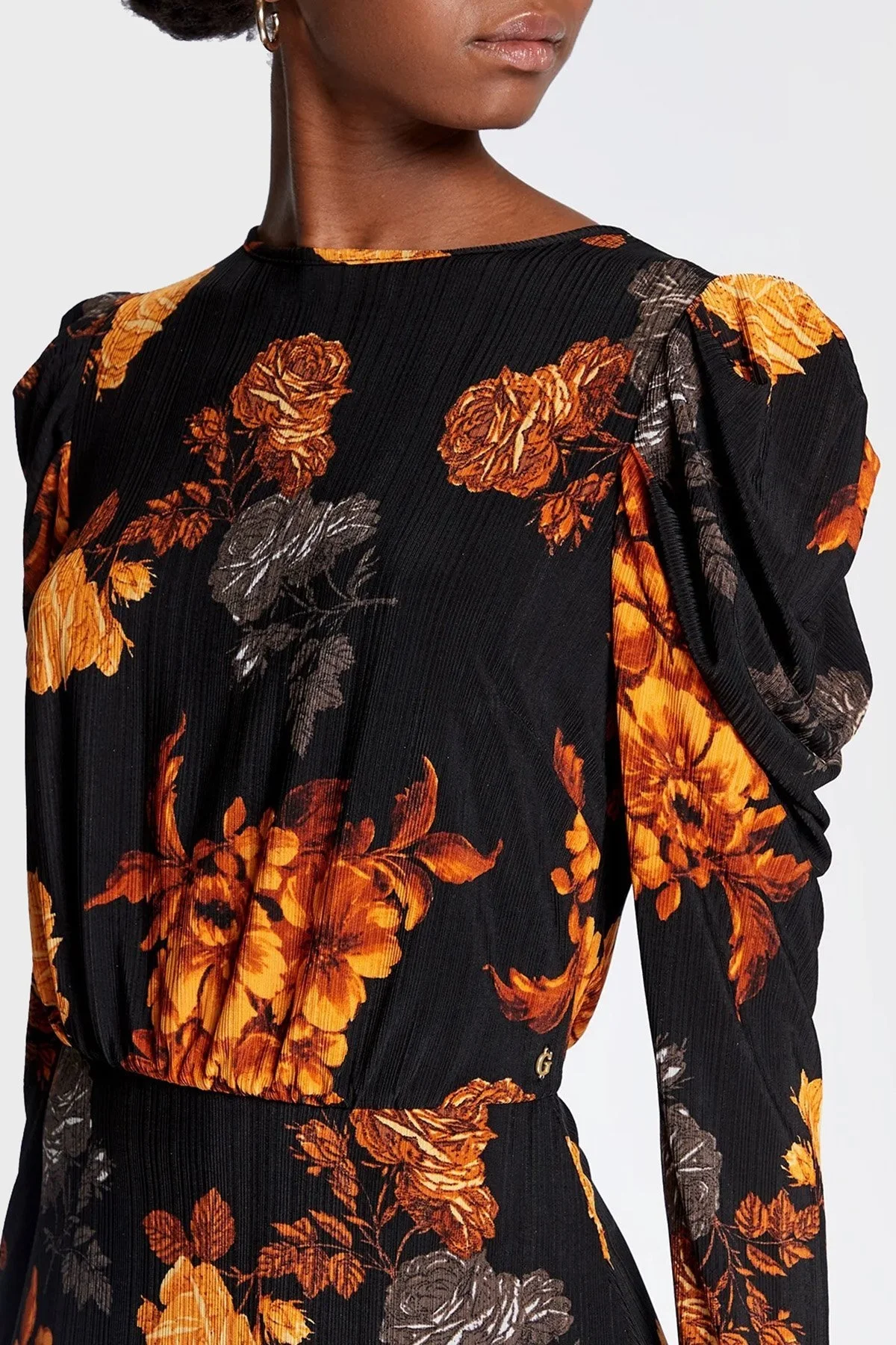 Guess Çiçek Baskılı Kol Detaylı Şifon Bernadette Bayan Elbise W2BK42 KBDQ0 P9MT SİYAH - 5