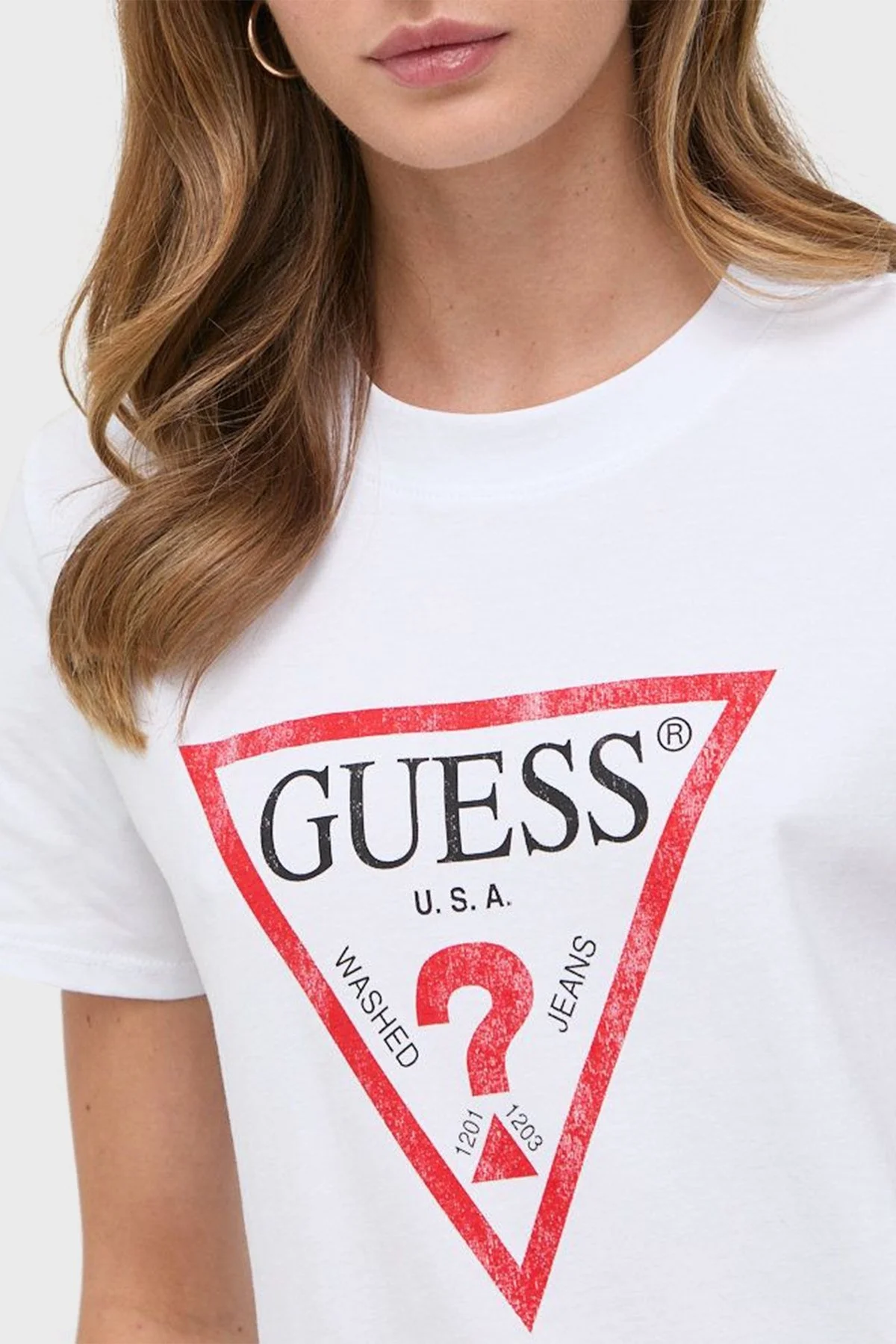 Guess Classic % 100 Pamuk Regular Fit Bisiklet Yaka Bayan T Shirt W2BI69K8FQ1 G011 BEYAZ - 5