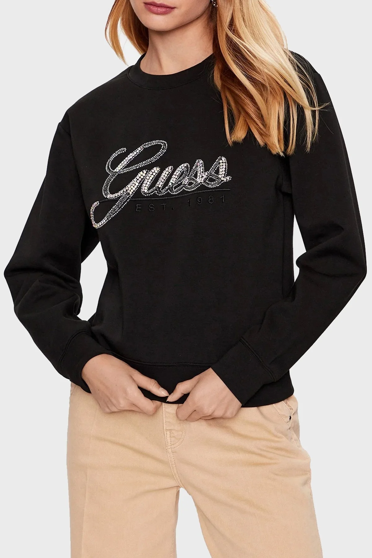 Guess Cn Script Pamuklu Regular Fit Bisiklet Yaka Bayan Sweat W3YQ03KB932 JBLK SİYAH - 1