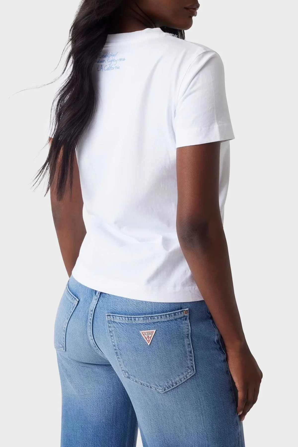 Guess Cn Ss Jeans Pamuklu Regular Fit Zincir Detaylı W5GI03I3Z14 Bayan T Shirt W5GI03 I3Z14 G011 BEYAZ - 8