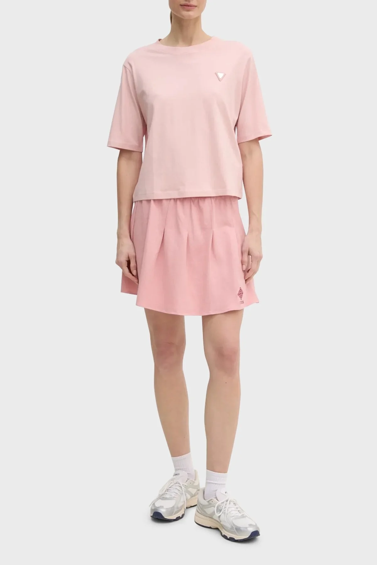 Guess Colette Boxy % 100 Pamuk Relaxed Fit Logolu V4BI21I3Z14 Bayan T Shirt V4BI21 I3Z14 G66B PEMBE - 5