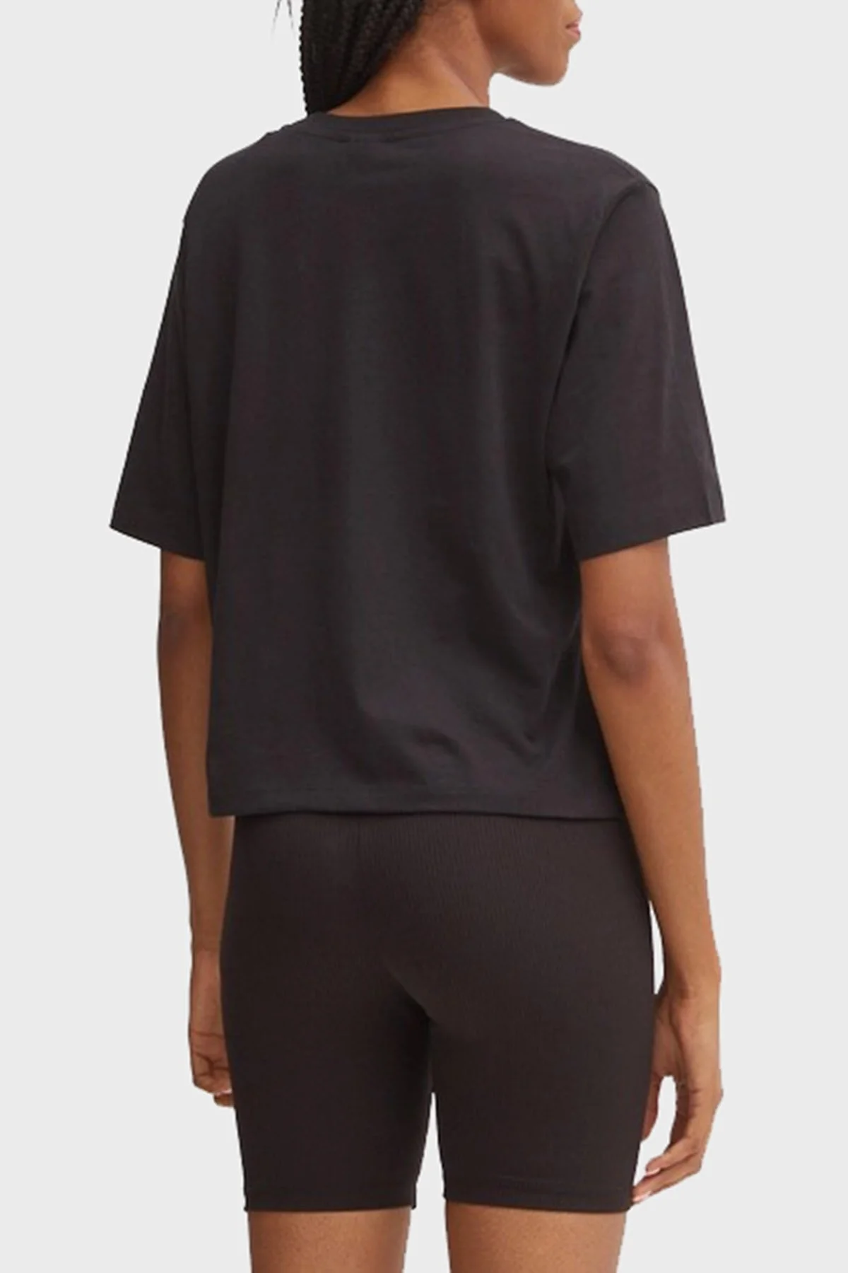 Guess Colette Boxy % 100 Pamuk Relaxed Fit Logolu V4BI21I3Z14 Bayan T Shirt V4BI21 I3Z14 JBLK SİYAH - 7