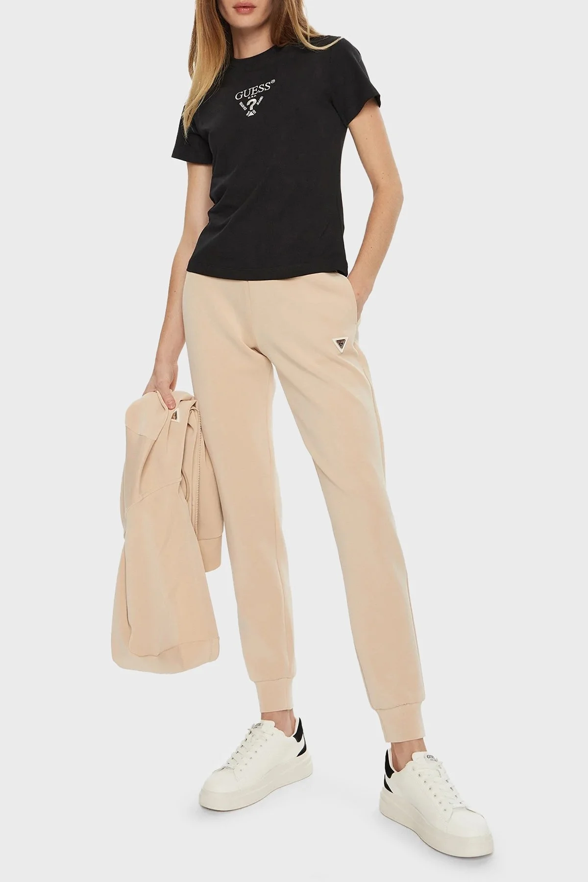 Guess Colette Logolu Streç Pamuklu Slim Fit Bisiklet Yaka V4YI21KCDH1 Bayan T Shirt V4YI21 KCDH1 JBLK SİYAH - 3