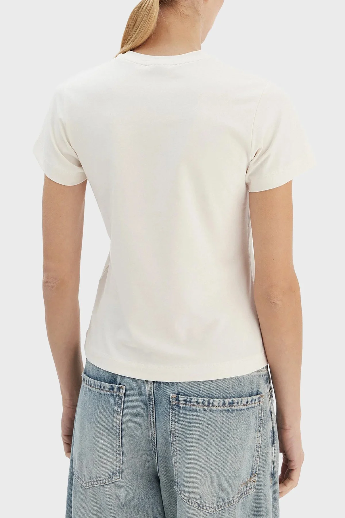 Guess Colette Pamuklu Slim Fit Logolu Bisiklet Yaka V4YI21KCDH1 Bayan T Shirt V4YI21 KCDH1 D001 BEYAZ - 3