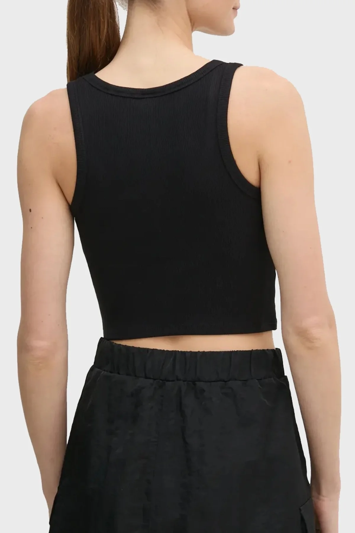 Guess Colette Rib Logolu Slim Fit Yuvarlak Yaka Fitilli V5RP07K8RT2 Bayan Top V5RP07 K8RT2 JBLK SİYAH - 8