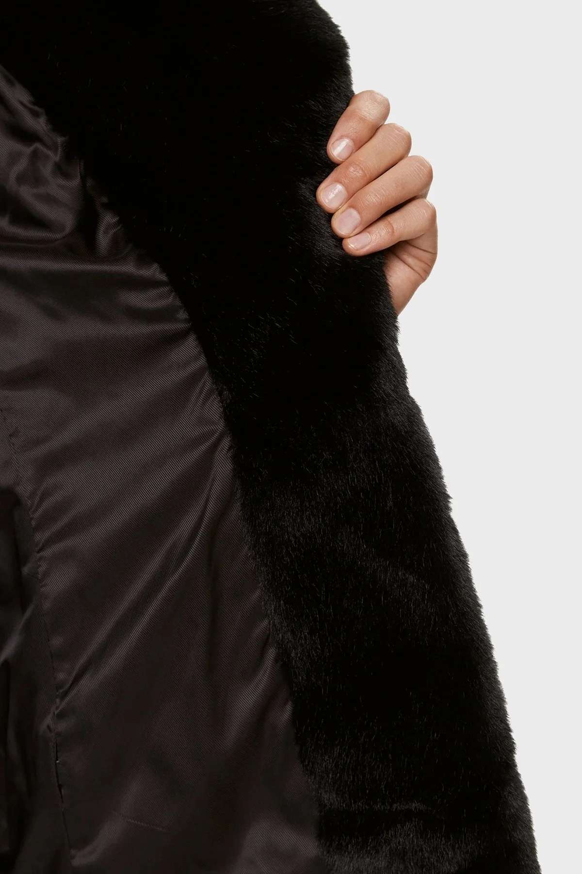 Guess Corinne Regular Fit Peluş Bayan Kaban W3BL57WFSI0 JBLK SİYAH - 5