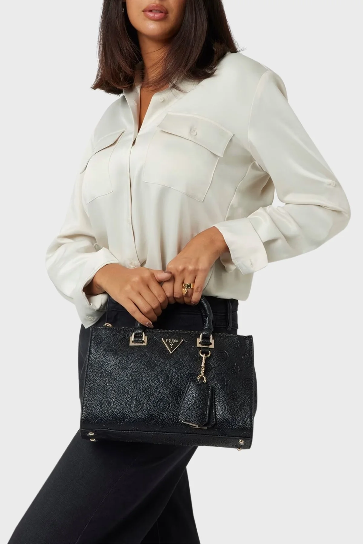 Guess Cresidia 4G Logolu Çıkarılabilir Omuz Askılı HWPG9349060 Bayan Çanta HWPG93 49060 BLA SİYAH - 2