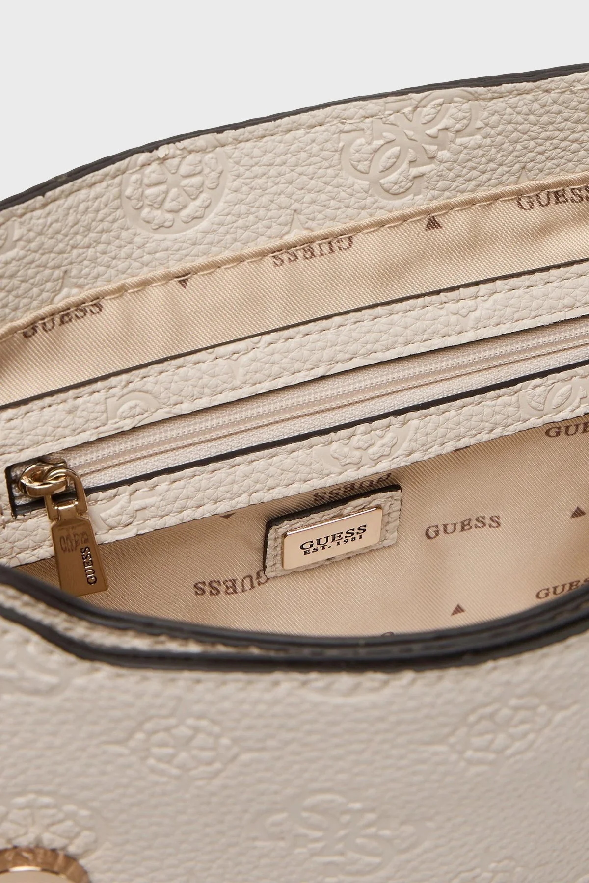 Guess Cresidia 4G Logolu Zincir Askılı HWPD9888210 Bayan Çanta HWPD98 88210 BNN BEYAZ - 5