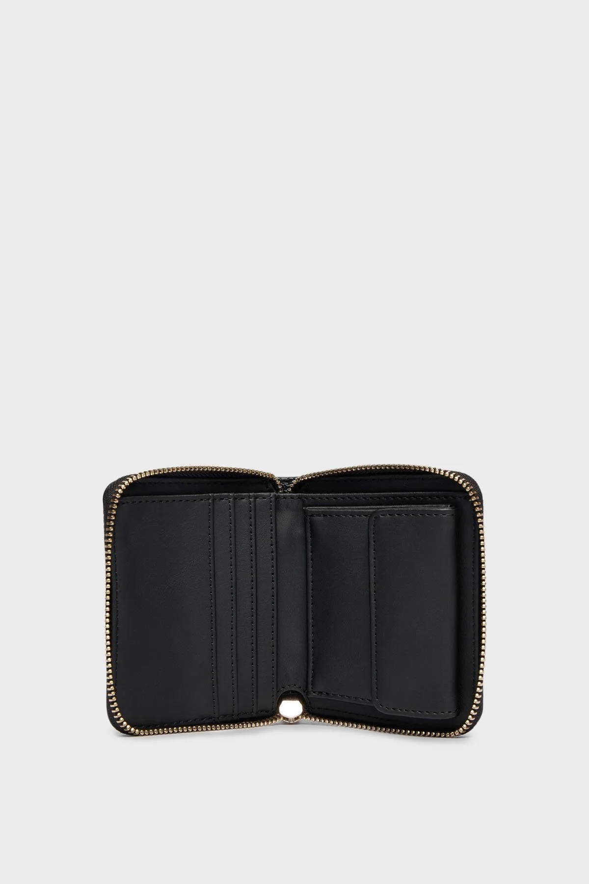 Guess Cresidia Logolu Fermuarlı SWPD9888137 Bayan Cüzdan SWPD98 88137 BLO SİYAH - 3