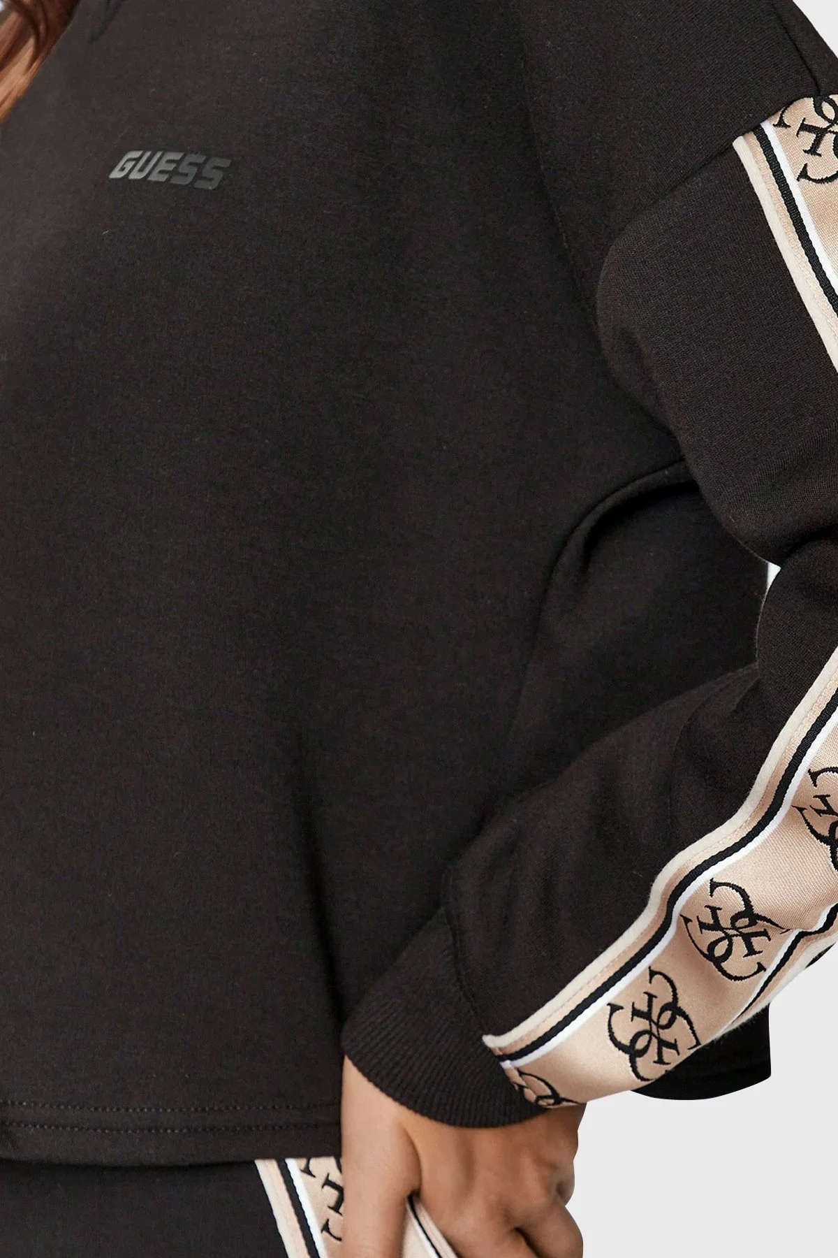 Guess Cymone Pamuklu Crop V3BQ16KB3P2 Bayan Sweat V3BQ16 KB3P2 JBLK SİYAH - 5