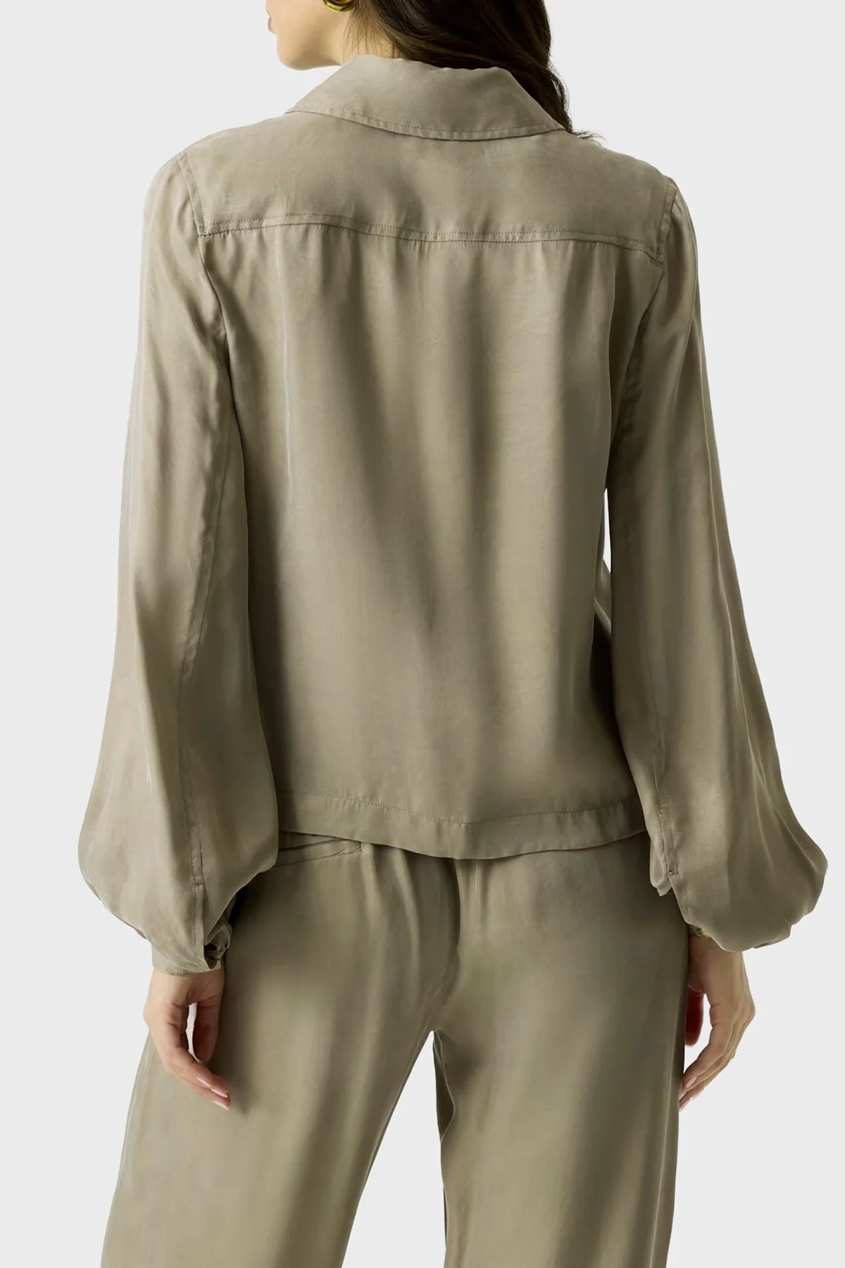 Guess Dalia Comfort Fit Klasik Yaka Uzun Balon Kollu W6GH22W1789 Bayan Gömlek W6GH22 W1789 G8CJ HAKİ - 3