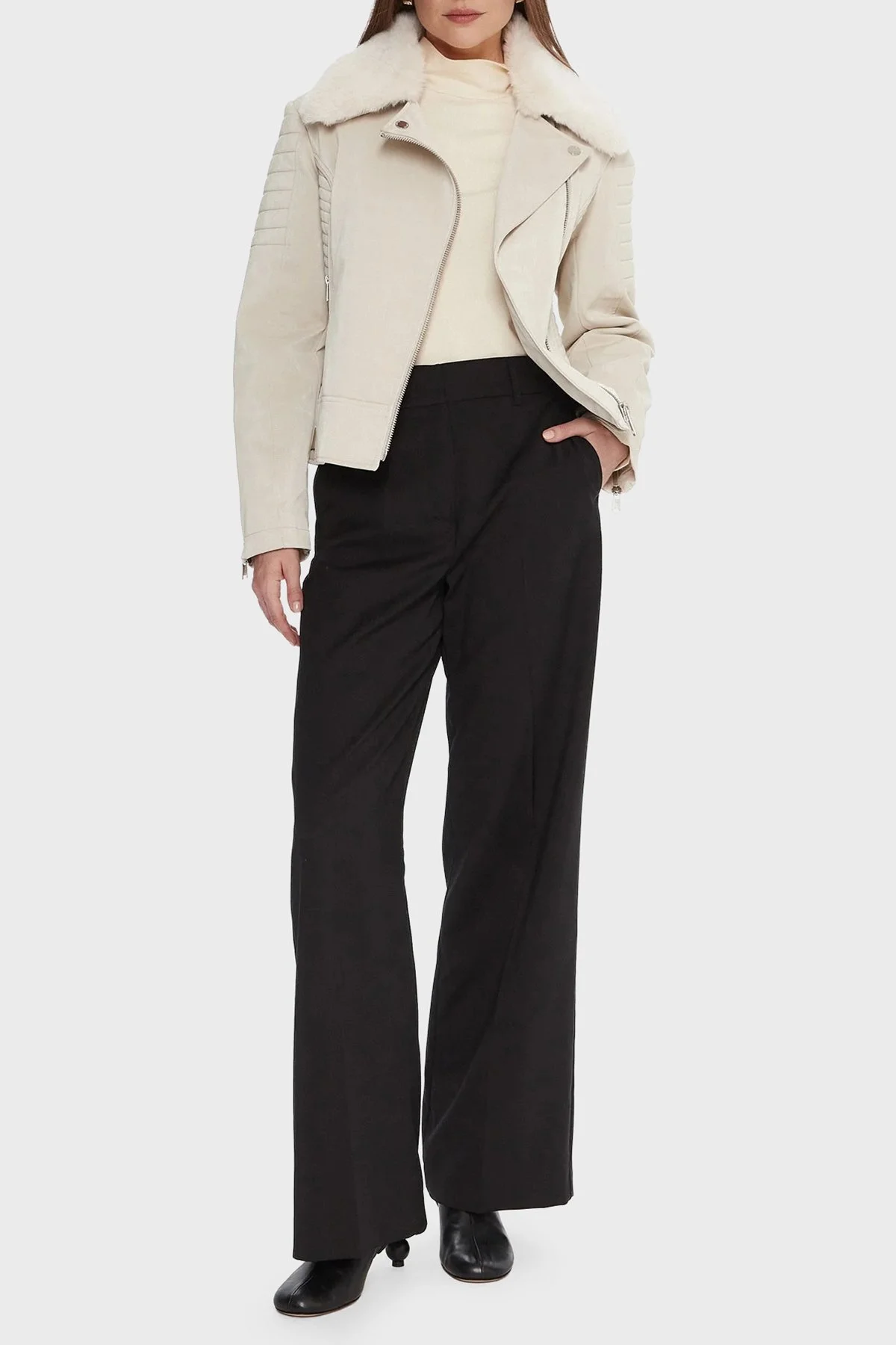 Guess Darcey Kapitoneli Regular Fit Çıkarılabilir Peluş Yaka Fermuarlı W5BL35W2820 Bayan Ceket W5BL35 W2820 A115 BEJ - 2